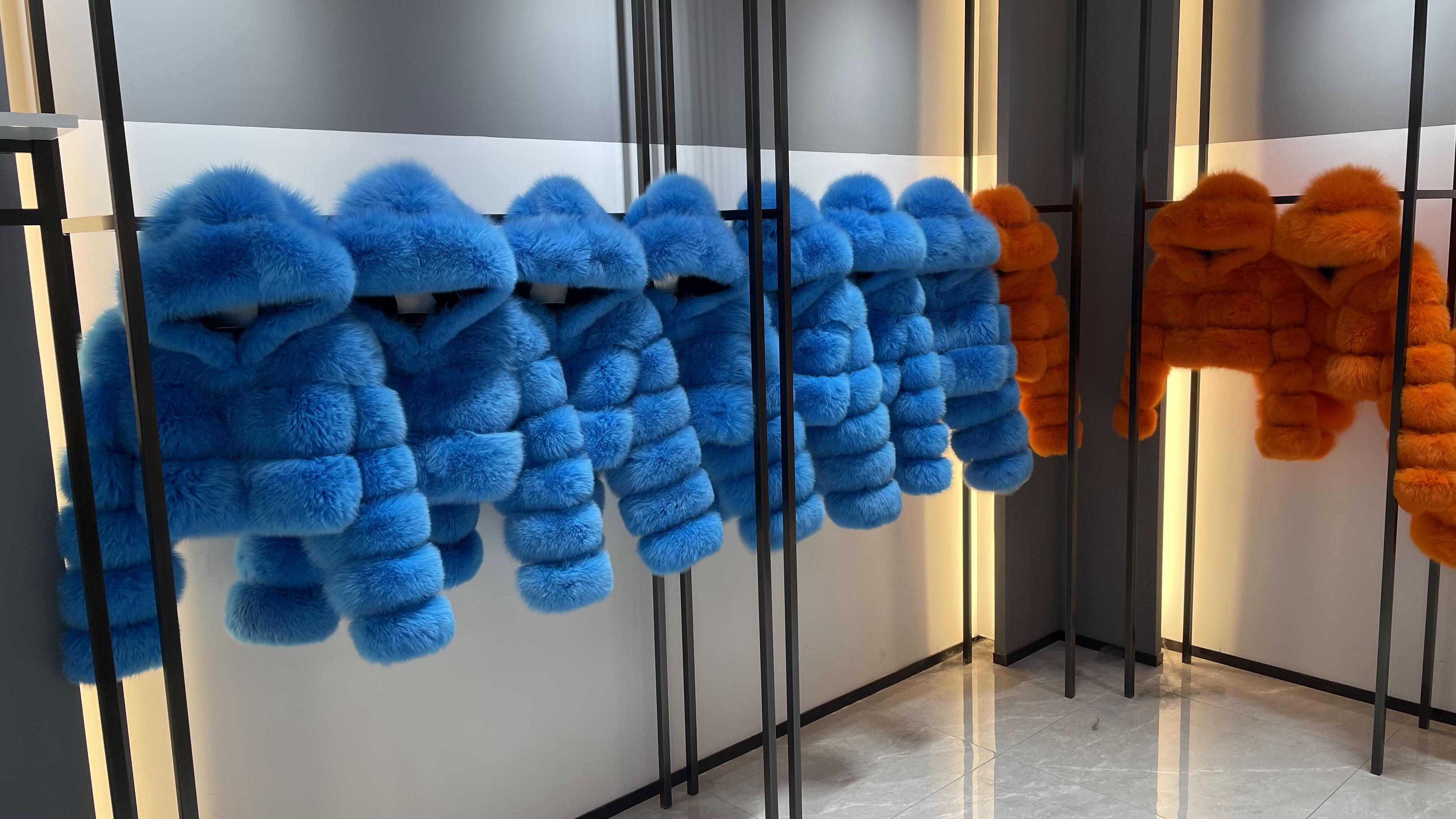 What is the Wholesale Price of Fur Coats? A Breakdown of Cost Factors