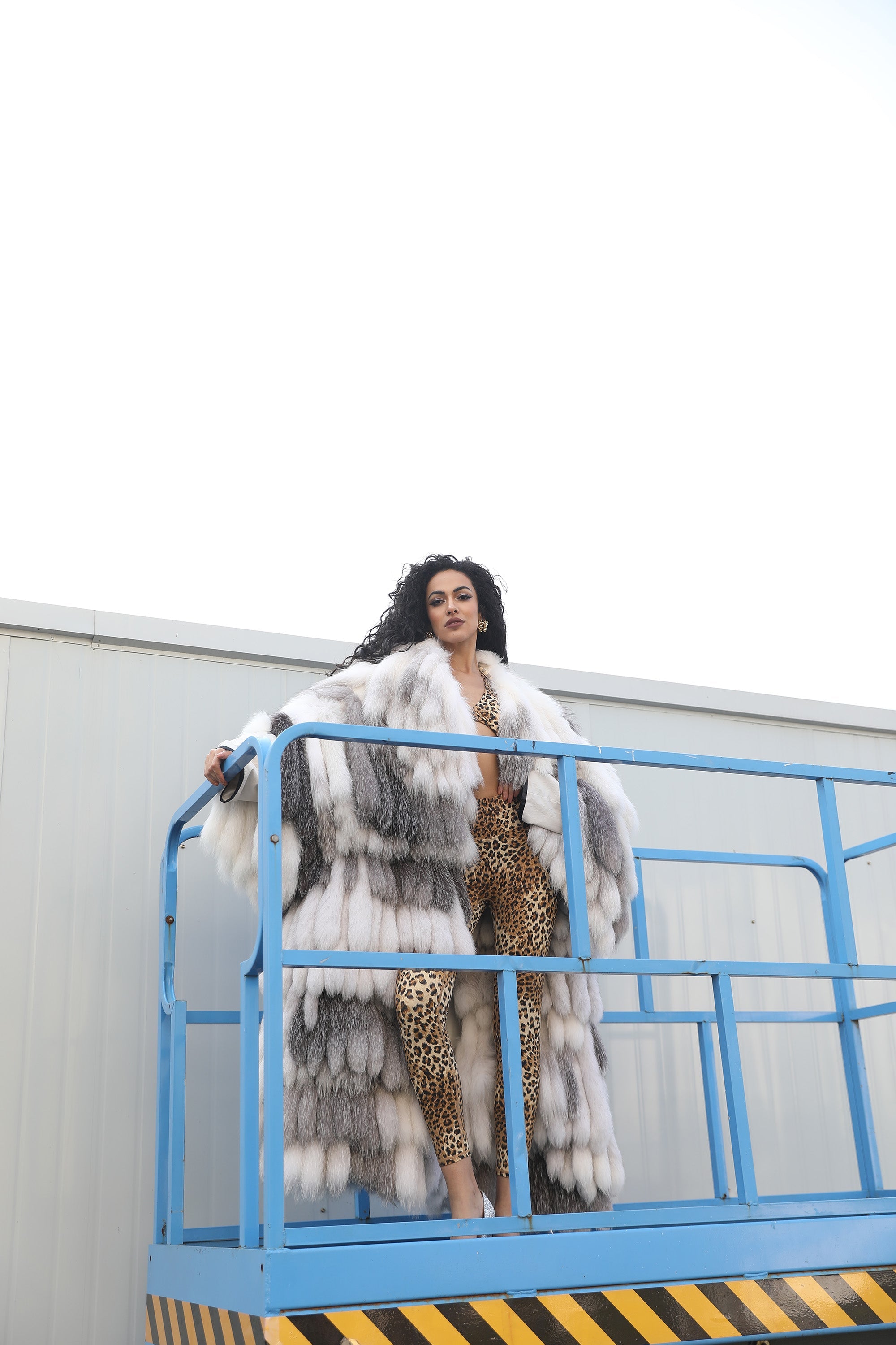 Fierce Glamour in a Fox Tail Fur Coat ✨🦊