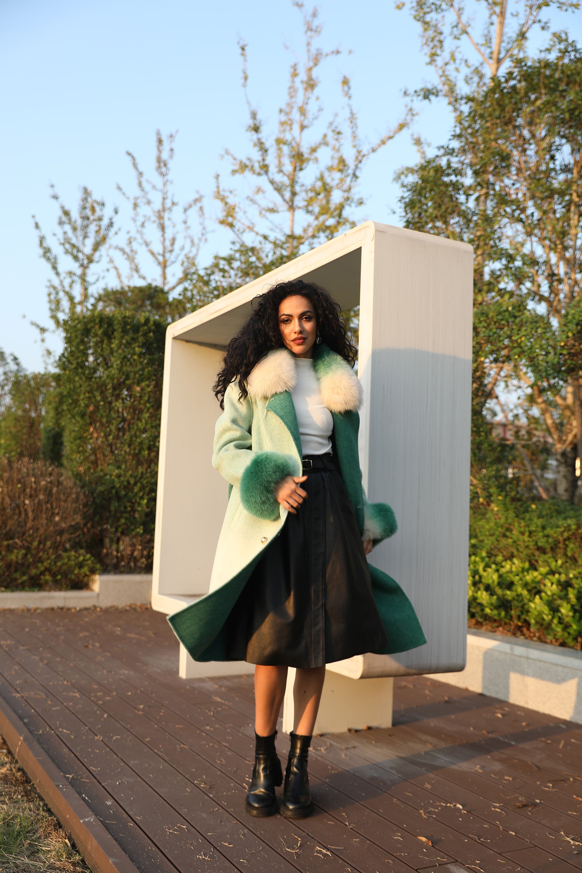 Embrace Elegance: Gradient Wool Coat with Fur Trim