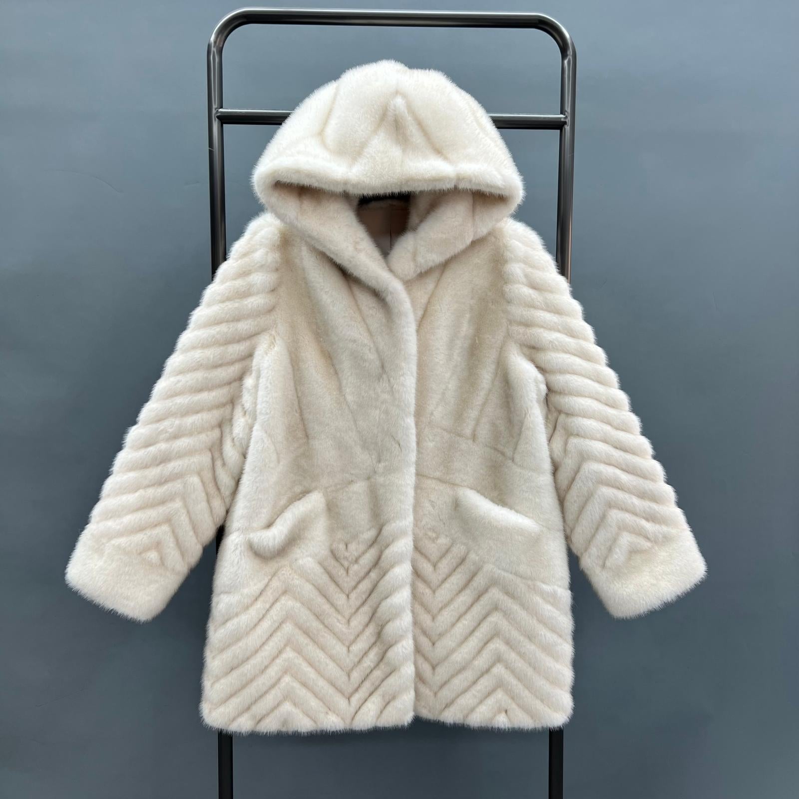 Women's Fashionable Windproof Hooded Pocket Faux Mink Fur Jacket - Janefur