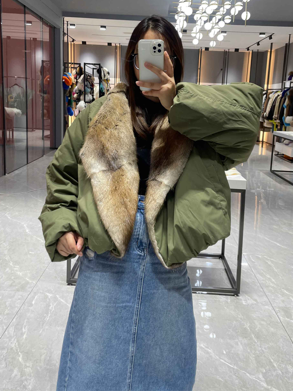 Missjanefur Down Jackets Made in Significant Part of Fur - Janefur