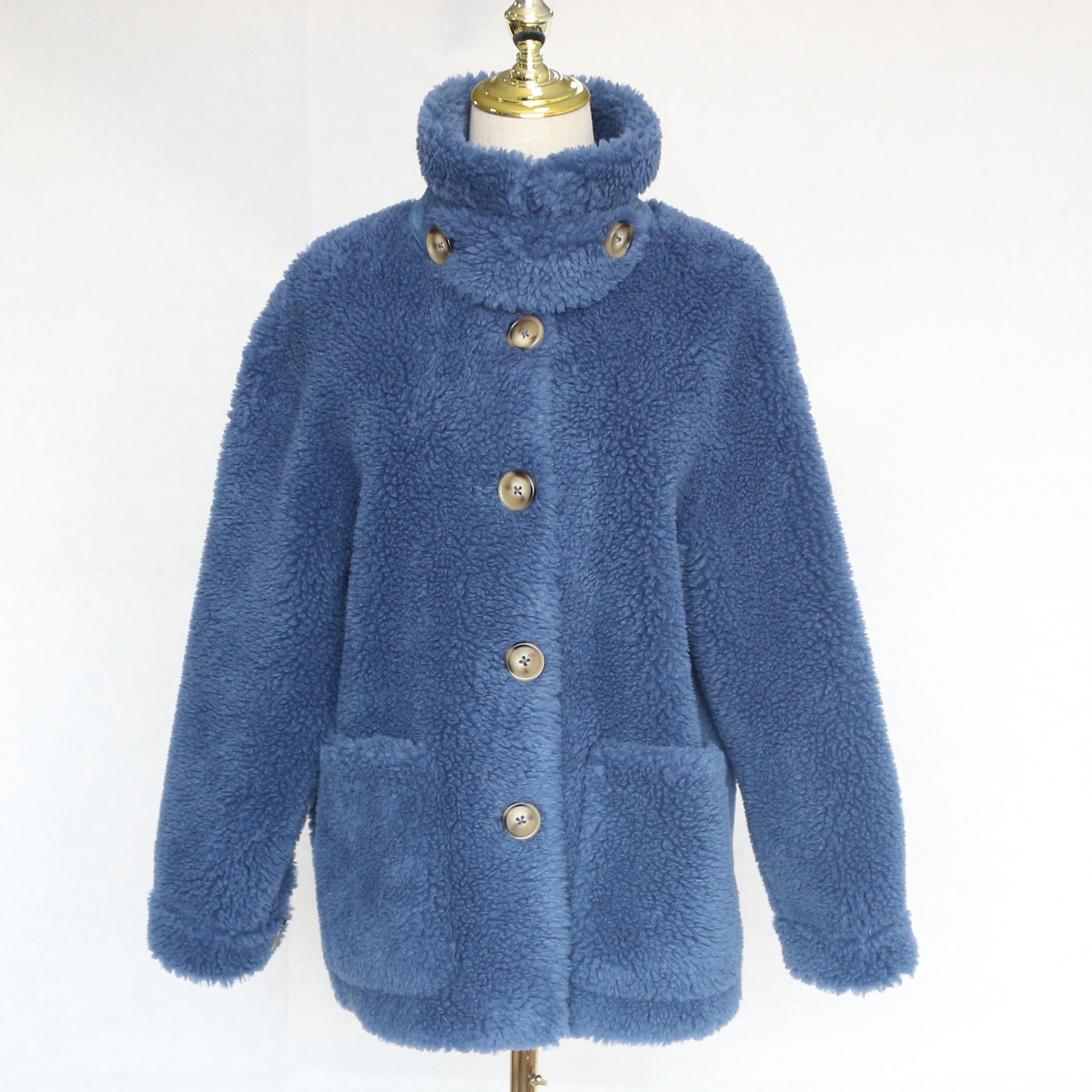 Women's Light Grey Short Sheepskin Shearling Jacket, Casual Stand Collar Button-Front Winter Outerwear