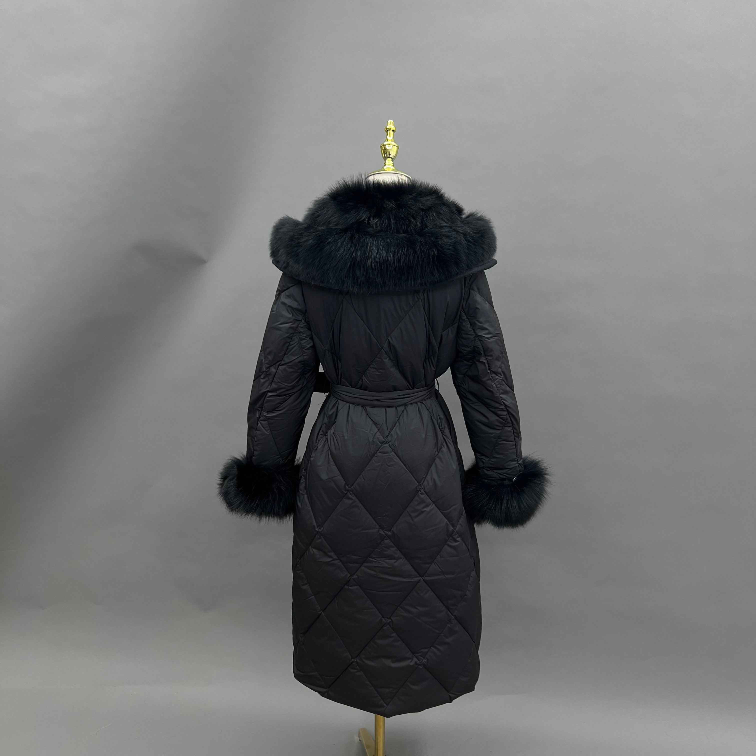 Women's Diamond - Quilted Down Coat with Fox Fur Collar