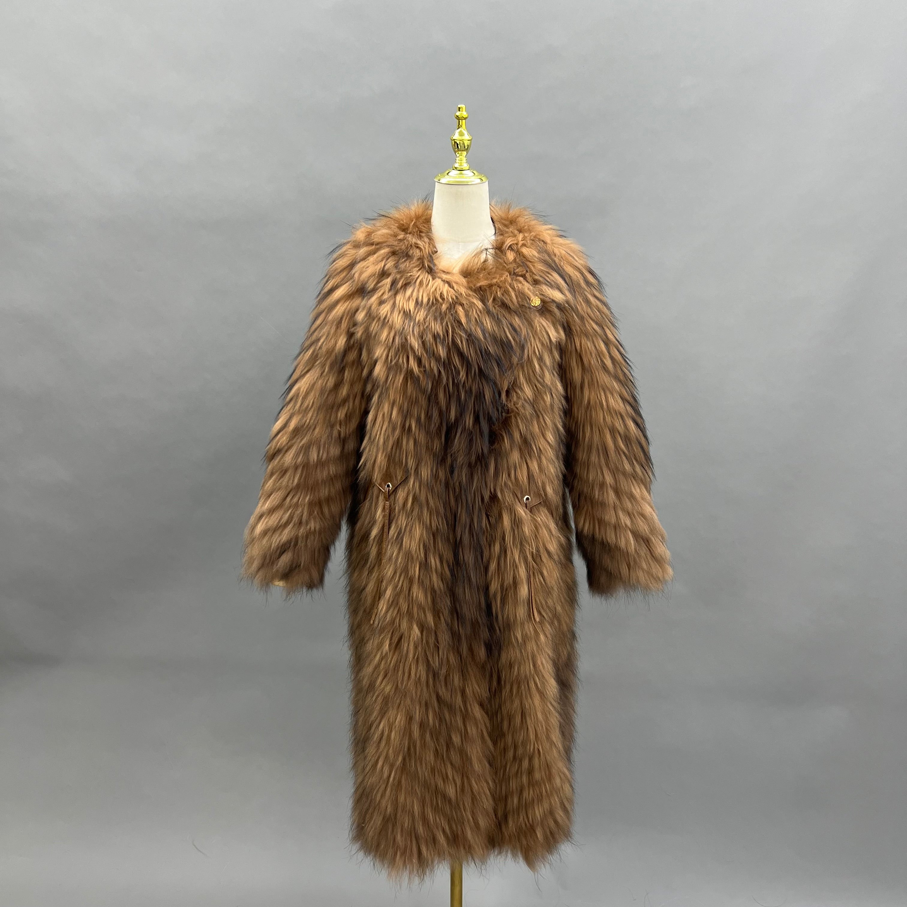 Women’s Long Striped Raccoon Fur Coat – Elegant Full-Length Real Fur Jacket for Luxury Winter Fashion Natural Brown