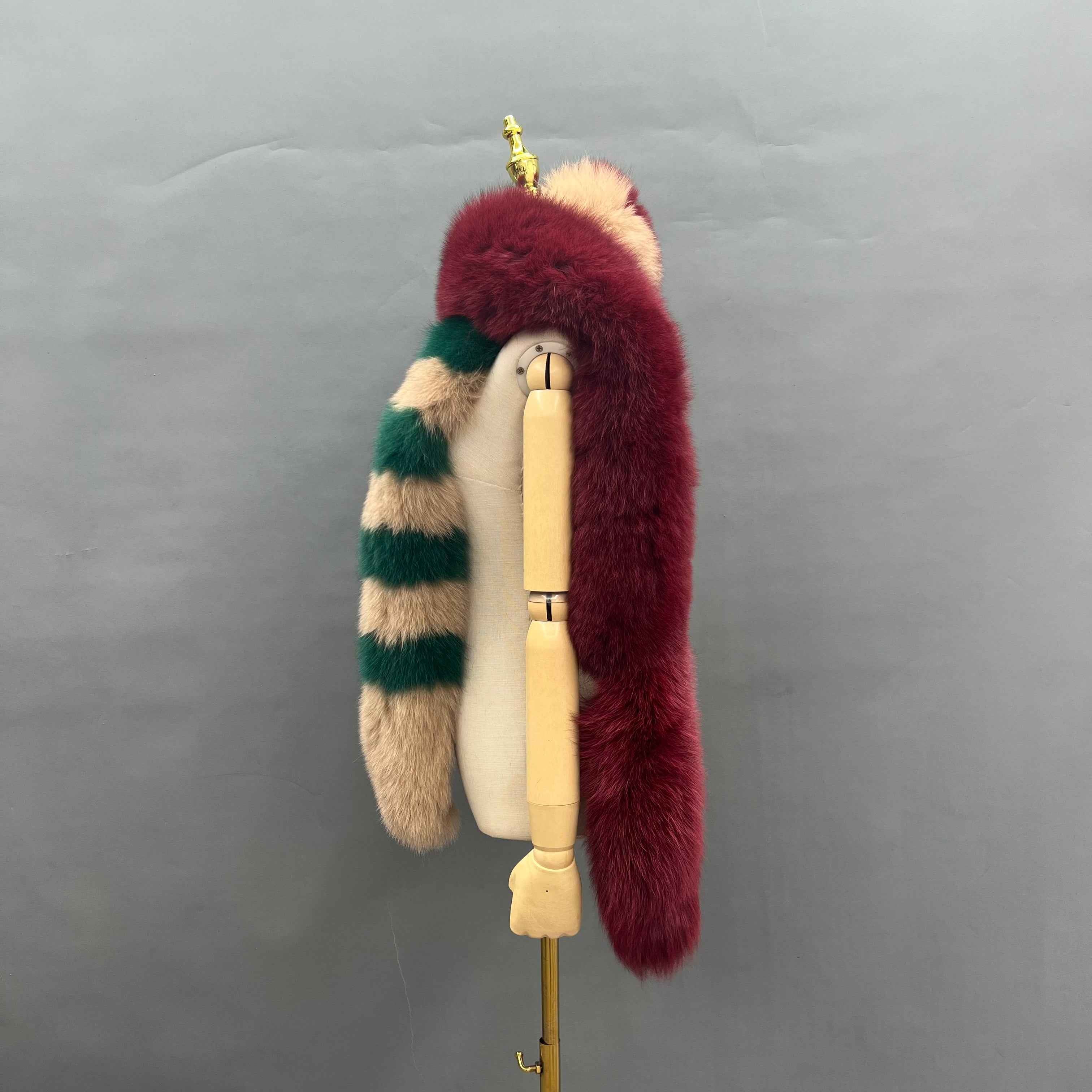 Women's Luxurious Fox Fur Tail Scarf - Unique Winter Fashion Accessory