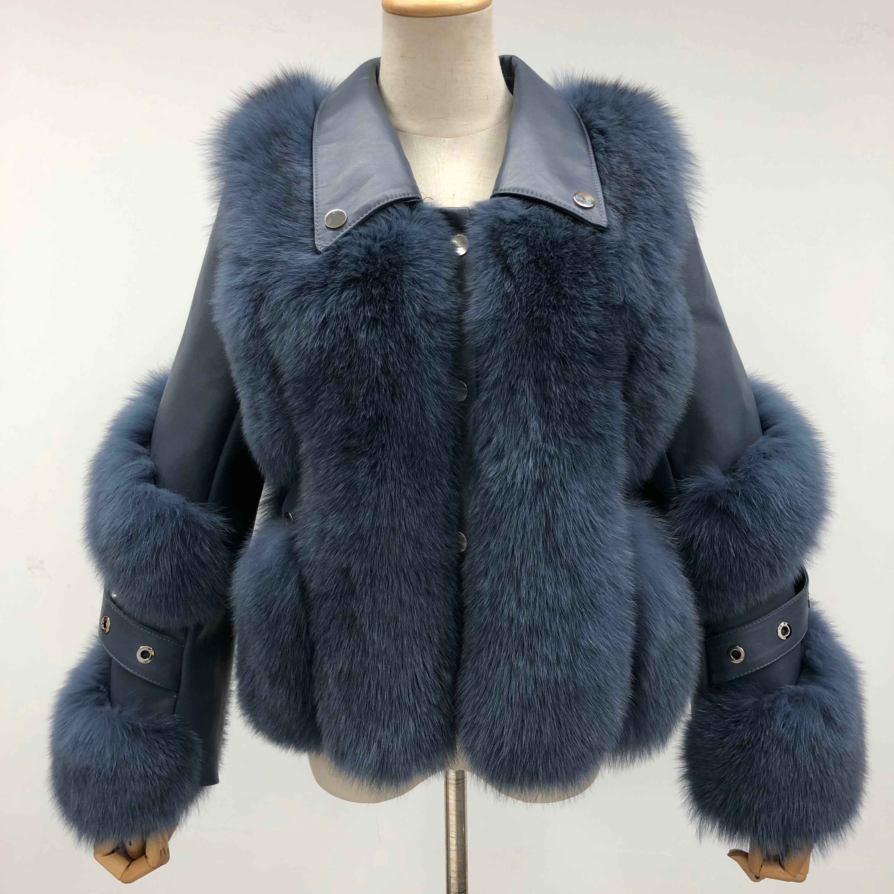 New Arrival Dark Grey Fox Fur Coat with Leather Patchwork - Cropped Biker Style Winter Outerwear" Navy