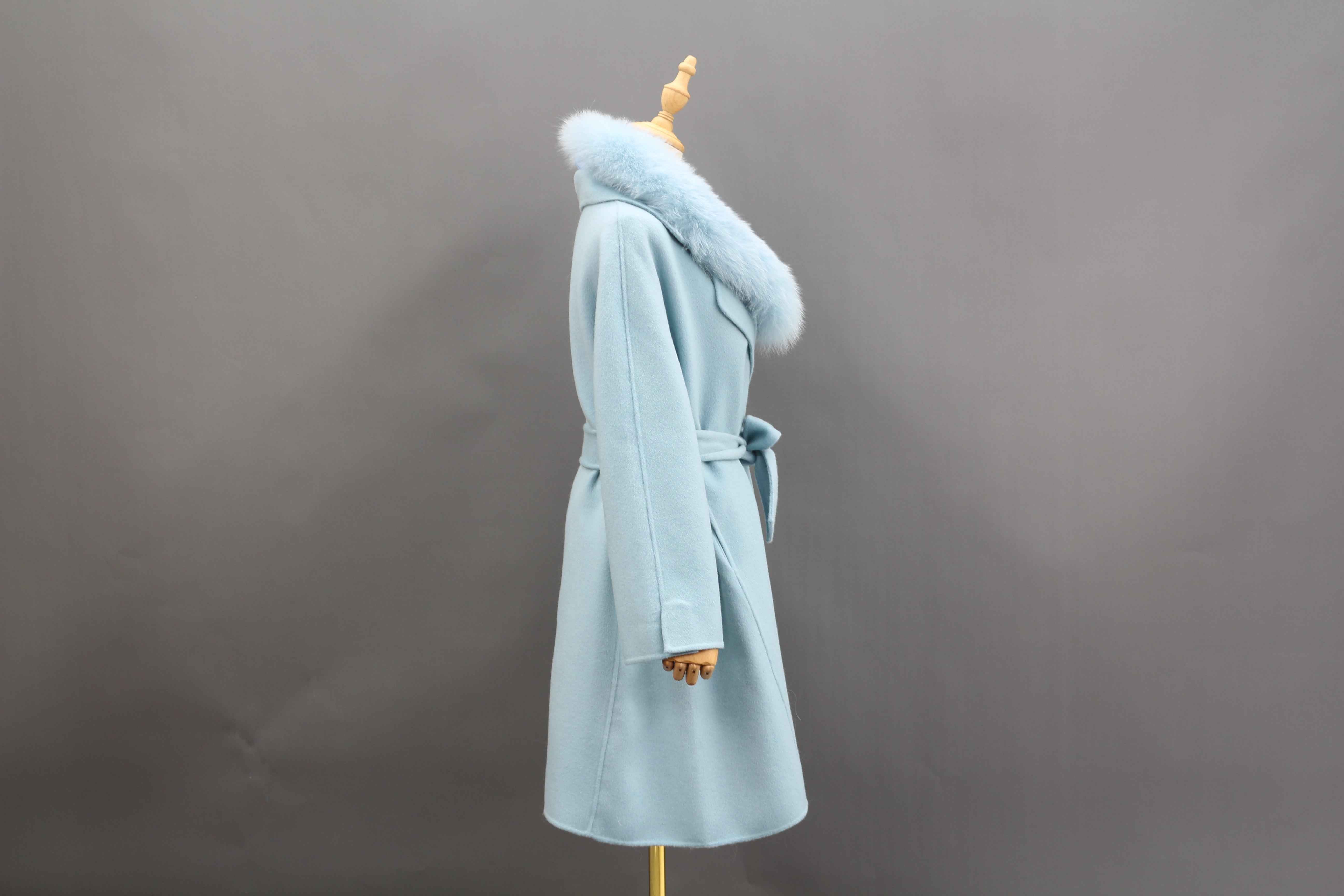 Women's Luxury Double - Faced Cashmere Coat with Fox Fur Collar, Small Flared Hem, Belted Elegant Winter Outerwear