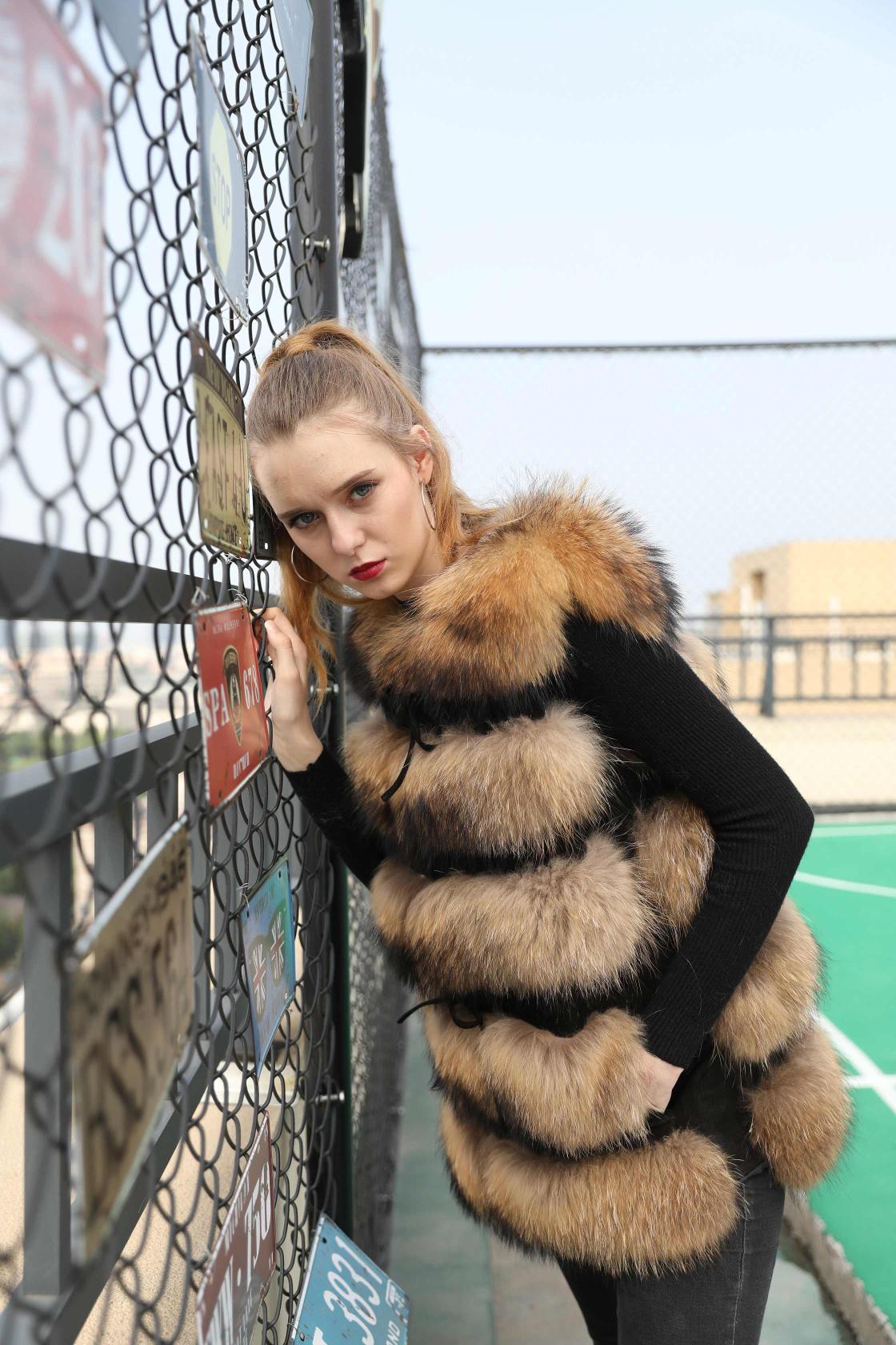 Women's Winter Long Real Raccoon Fur Coat Sleeveless Vest - Janefur