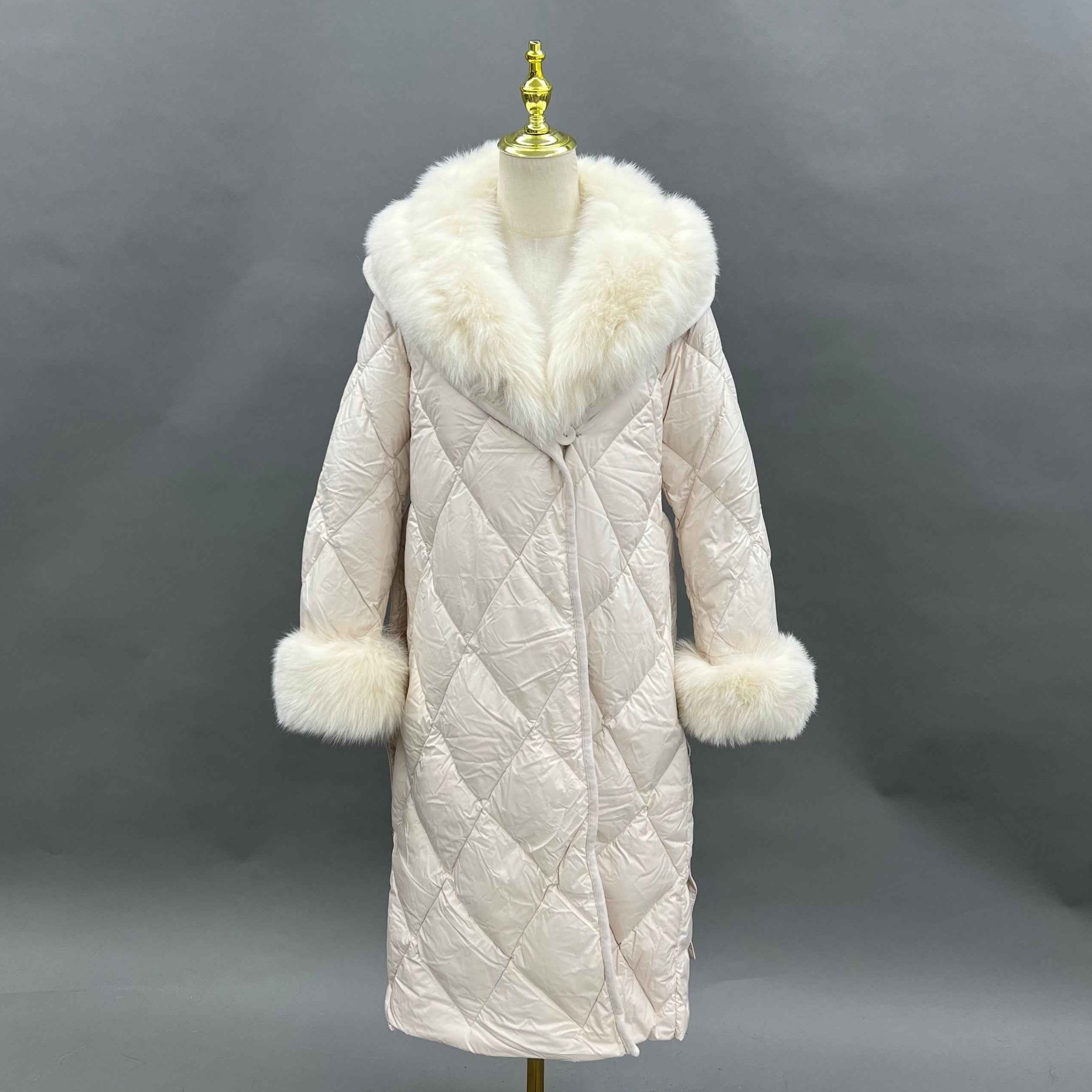 Women's Diamond - Quilted Down Coat with Fox Fur Collar