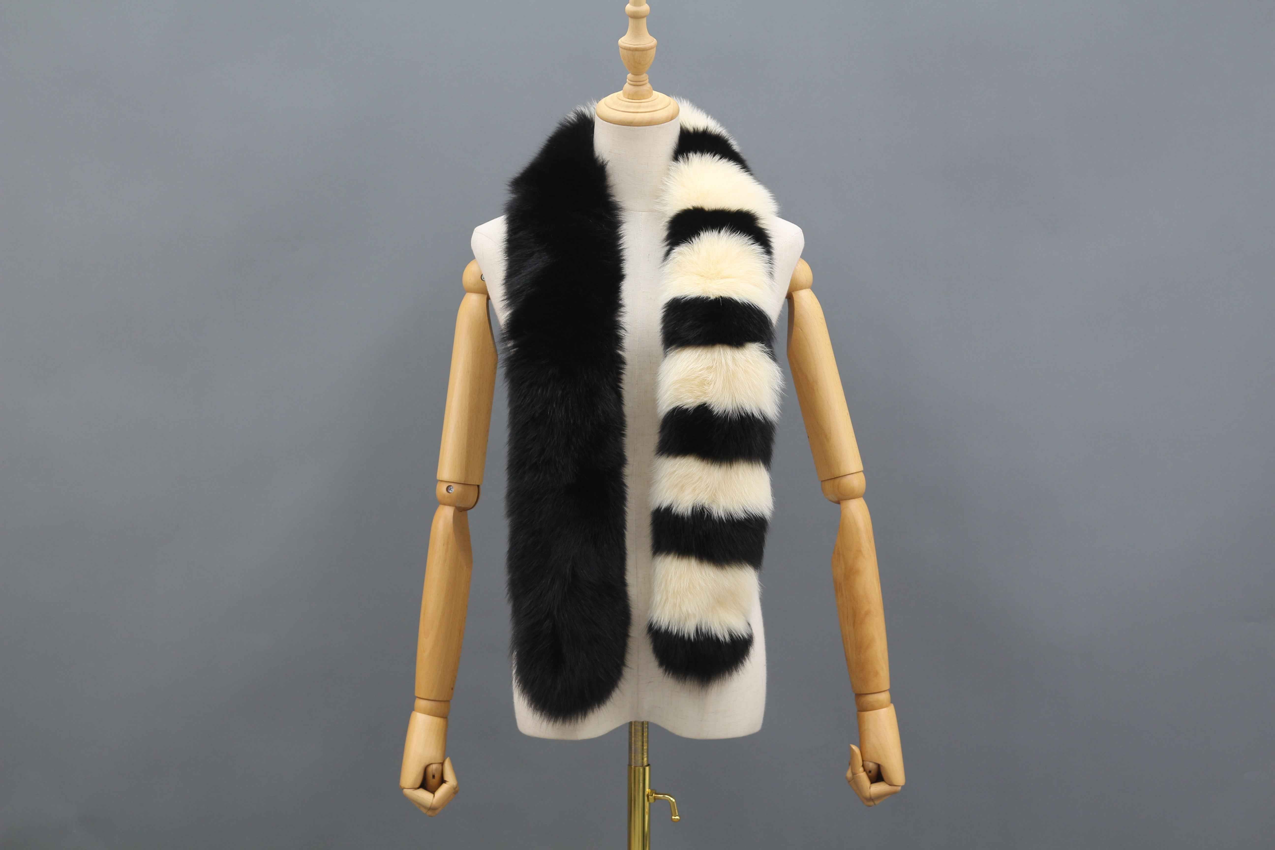 Women's Luxurious Fox Fur Scarf - Winter Fashion Accessory 14 F