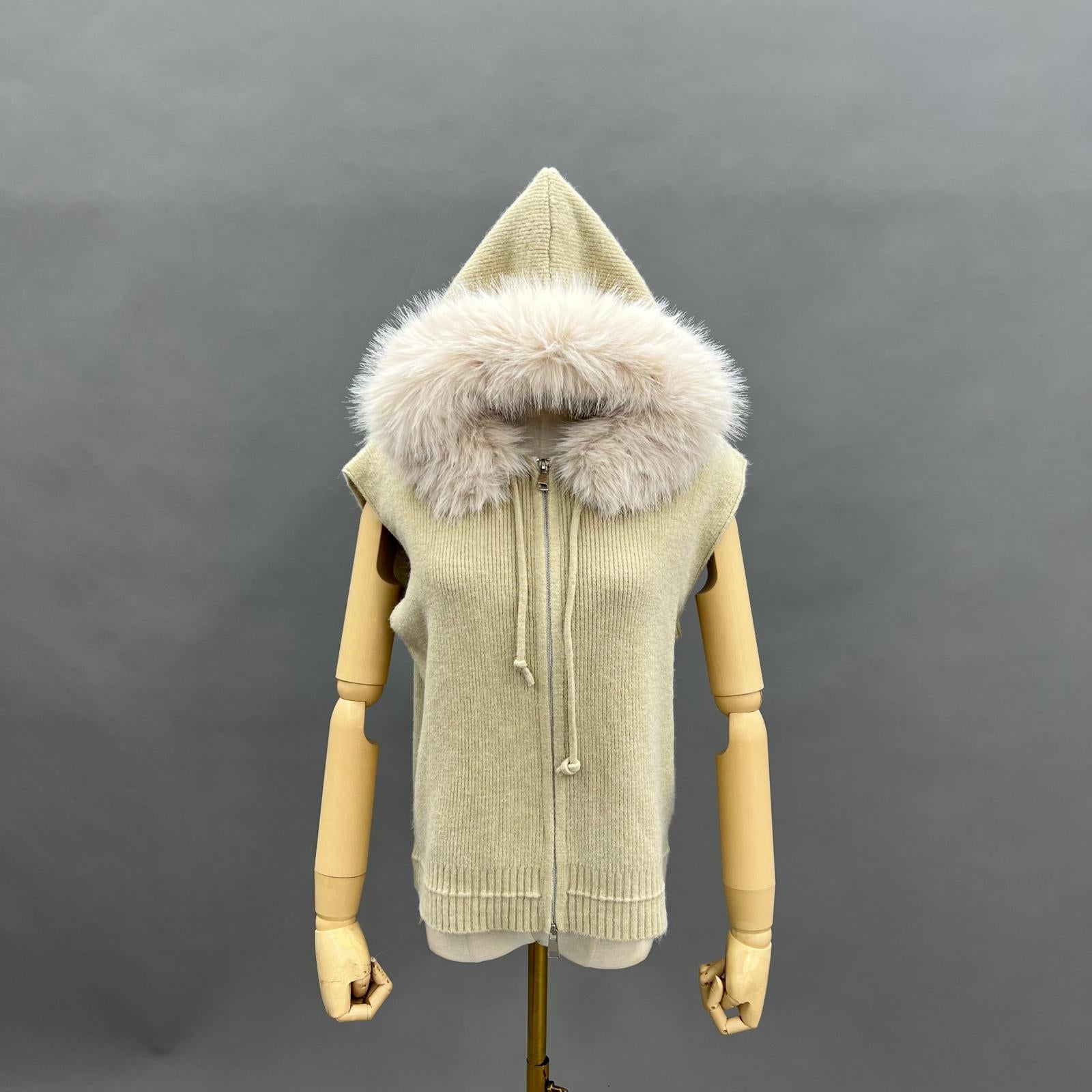 Women's Trendy Knitted Hooded Vest with Fur Collar - Janefur