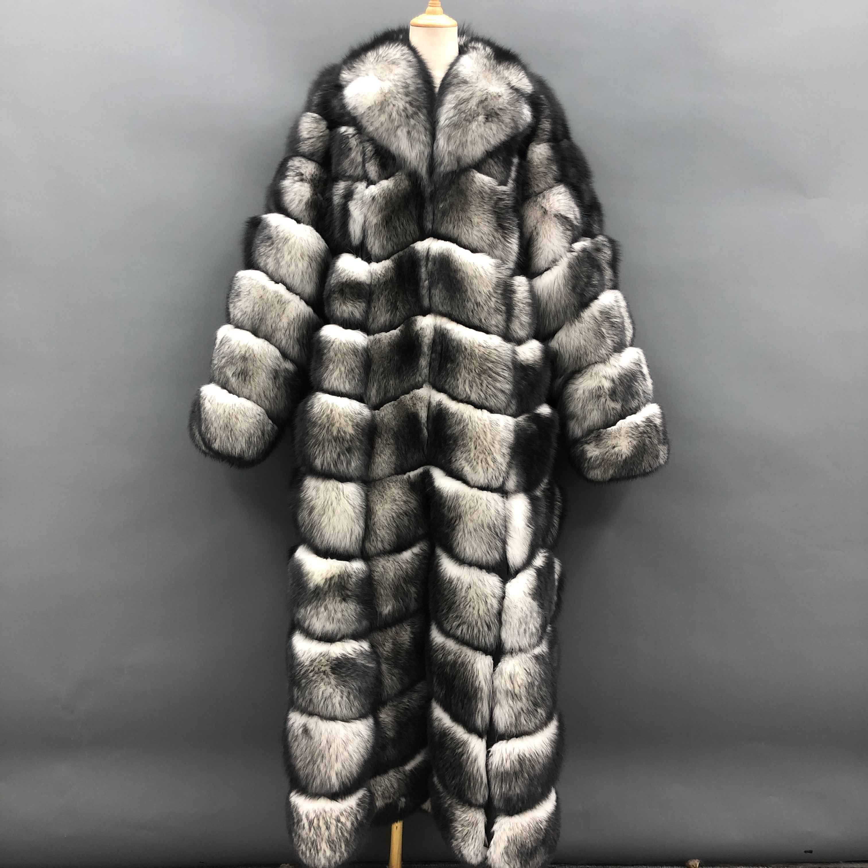 Men's Luxurious 11-Panel Two-Tone White Fox Fur Long Coat - High-End Winter Outerwear