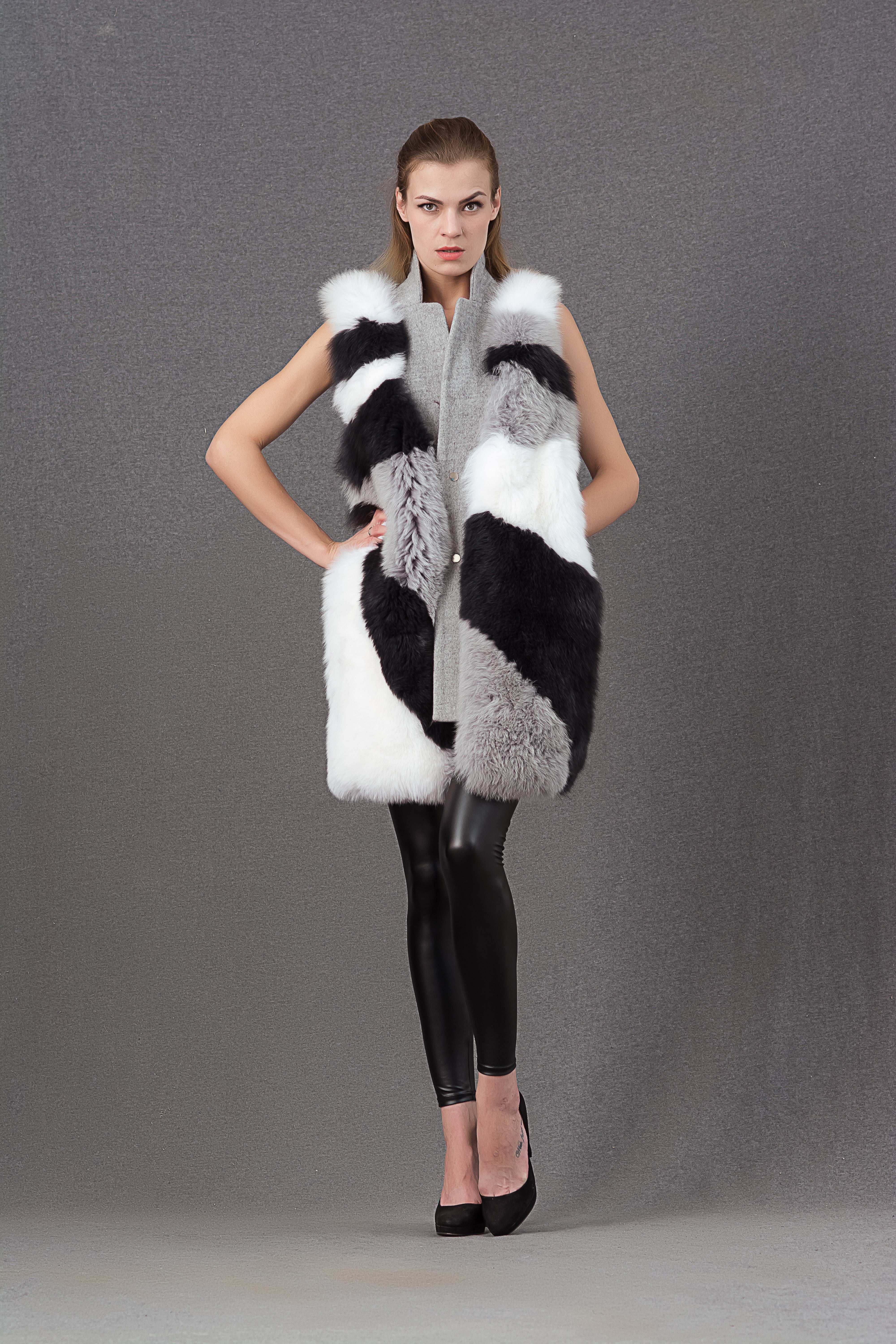 Janefur 2026 Ladies' Classic Black & White & Light Gray Real Fox Fur Tri-Patchwork Vest Wholesale