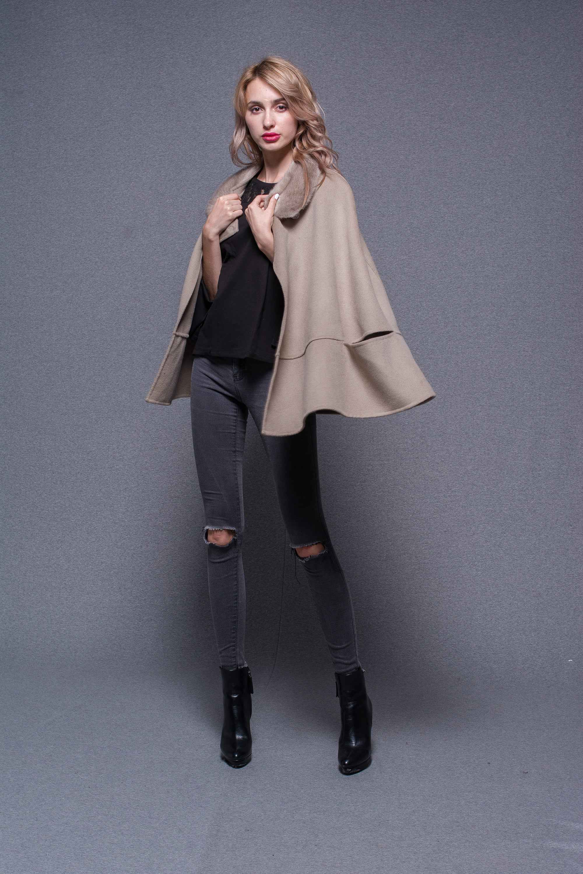 Janefur Bulk Wholesale 2026 Women's Vintage Elegant Cashmere Wool Cape With Real Mink Fur Collar