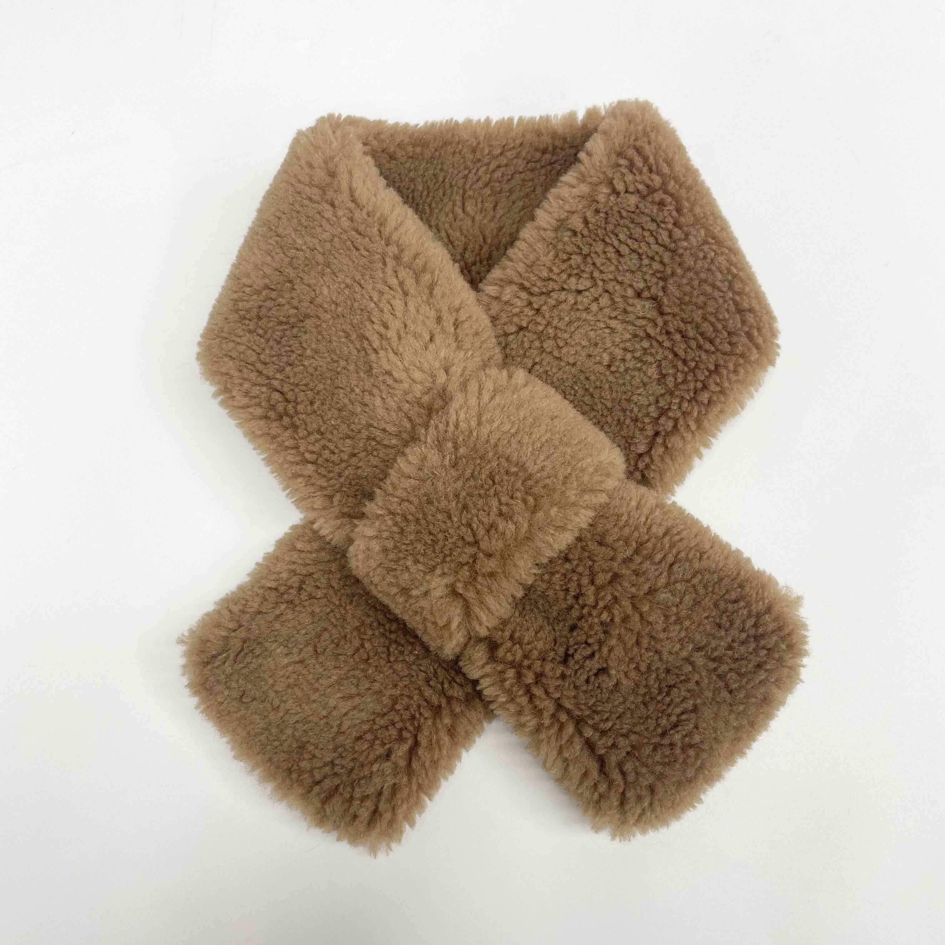 Women's Luxurious Plush Cross Sheepskin Shearling Scarf - Winter Fashion Accessory