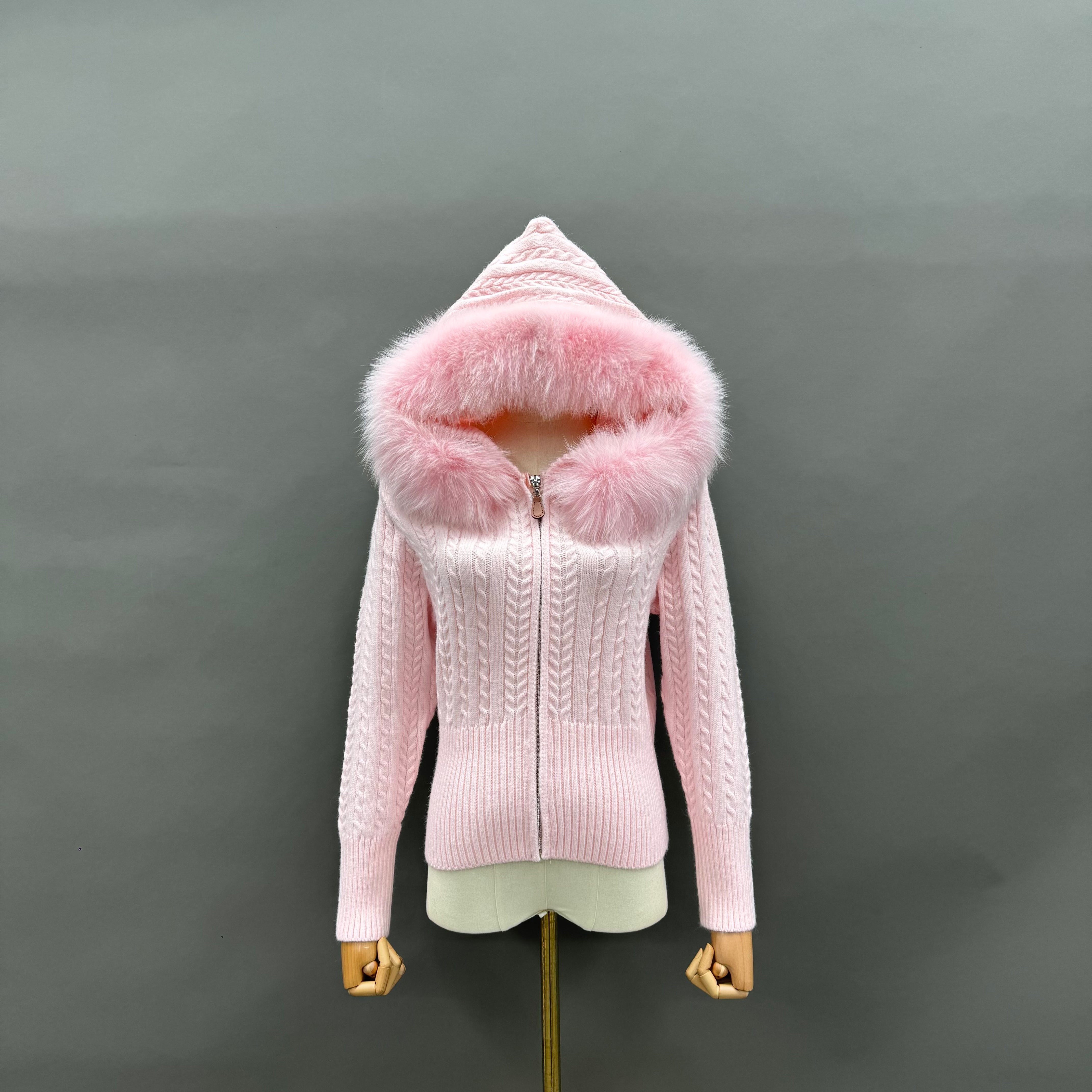 Women’s Pink Chunky Knit Hoodie with Real Fox Fur Trim – Full-Zip Winter Sweater Coat for Fashionable Outerwear Pink F-CHEST 88