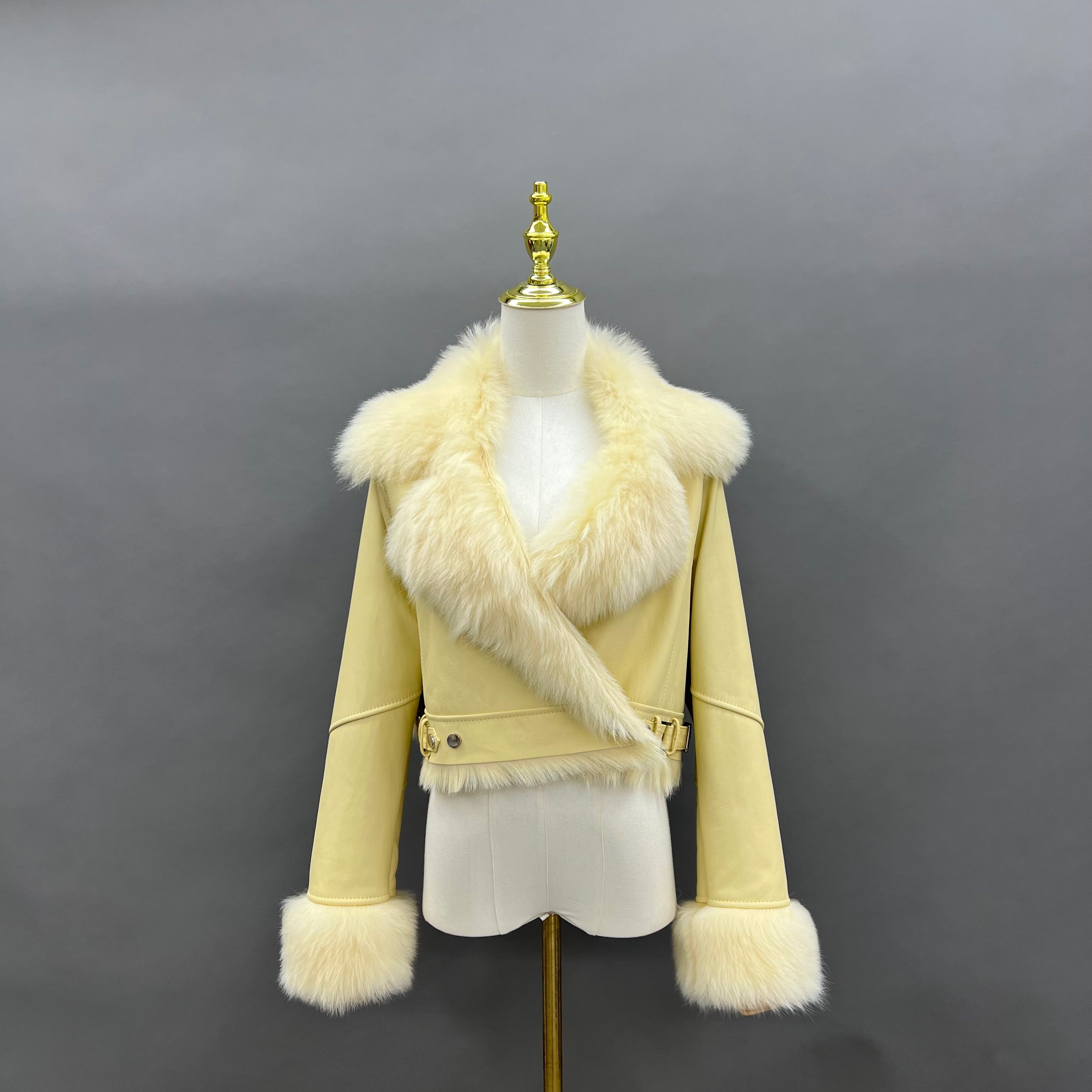 Women’s Tan Shearling Leather Biker Jacket – Fur Collar & Cuff, Asymmetrical Zip Closure, Short Winter Coat for Fashionable Outerwear 2#Yellow