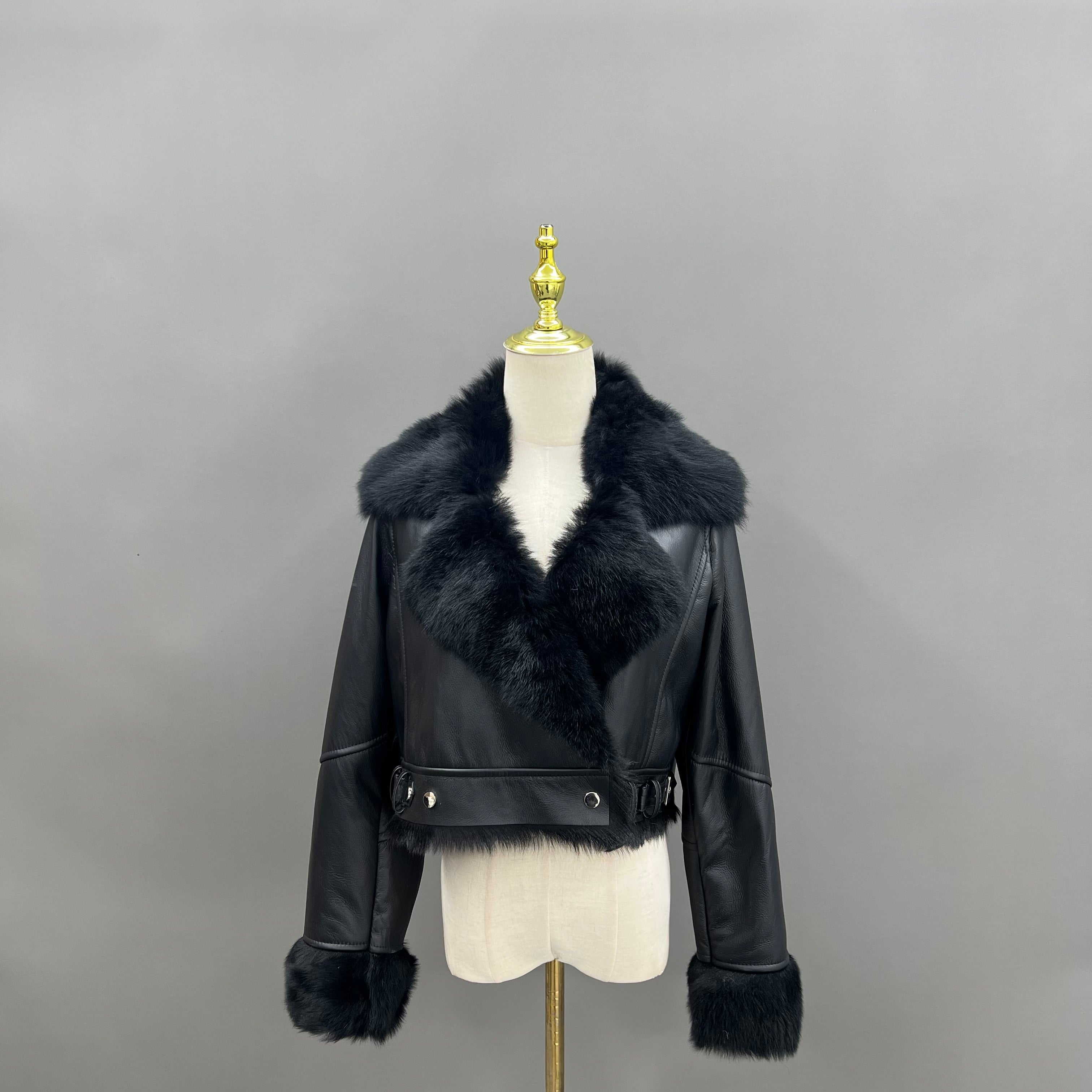 Women’s Tan Shearling Leather Biker Jacket – Fur Collar & Cuff, Asymmetrical Zip Closure, Short Winter Coat for Fashionable Outerwear 5#Black