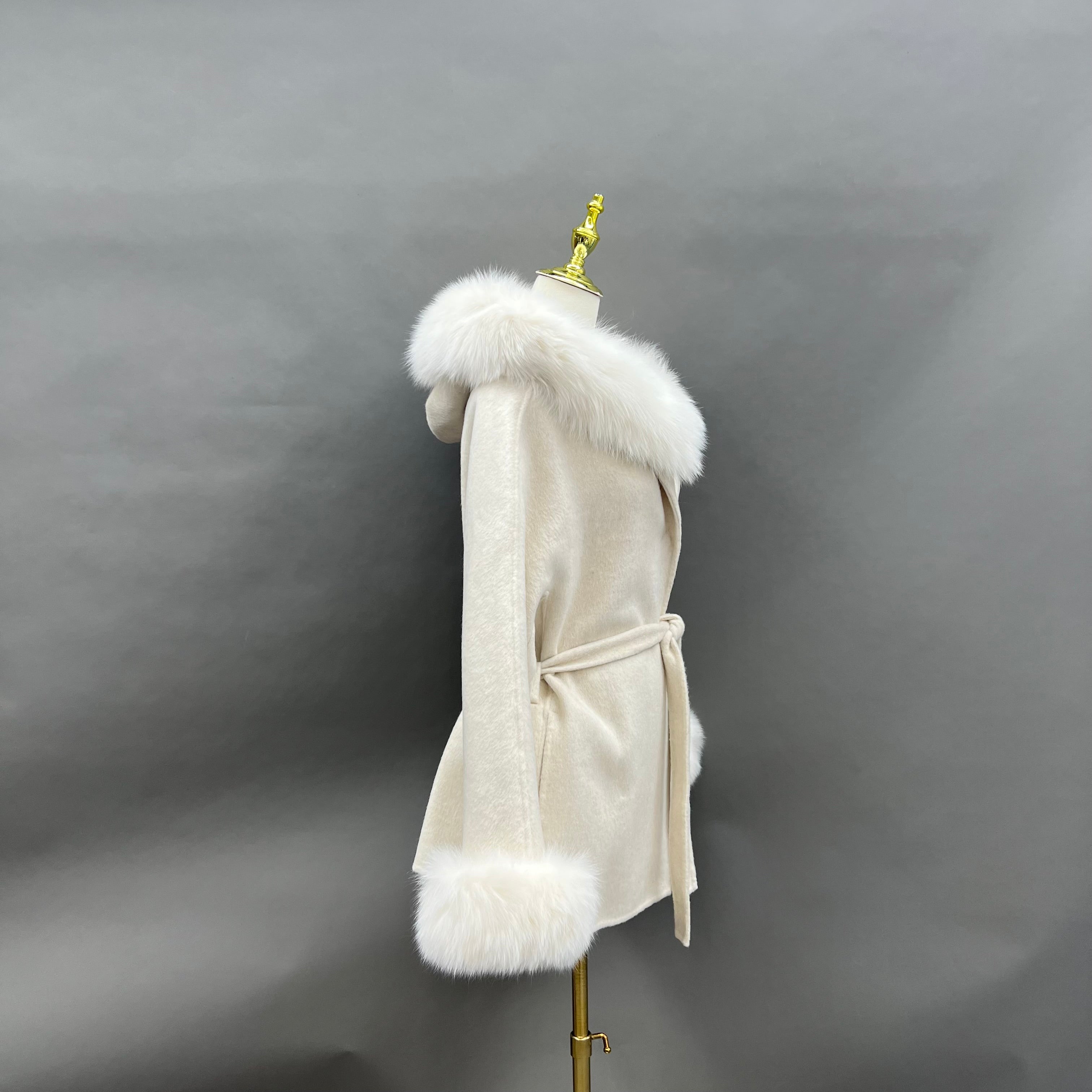 Women’s Light Gray Wool Coat with Real Fox Fur Trim – Hooded Belted Short Winter Jacket for Elegant Fashion