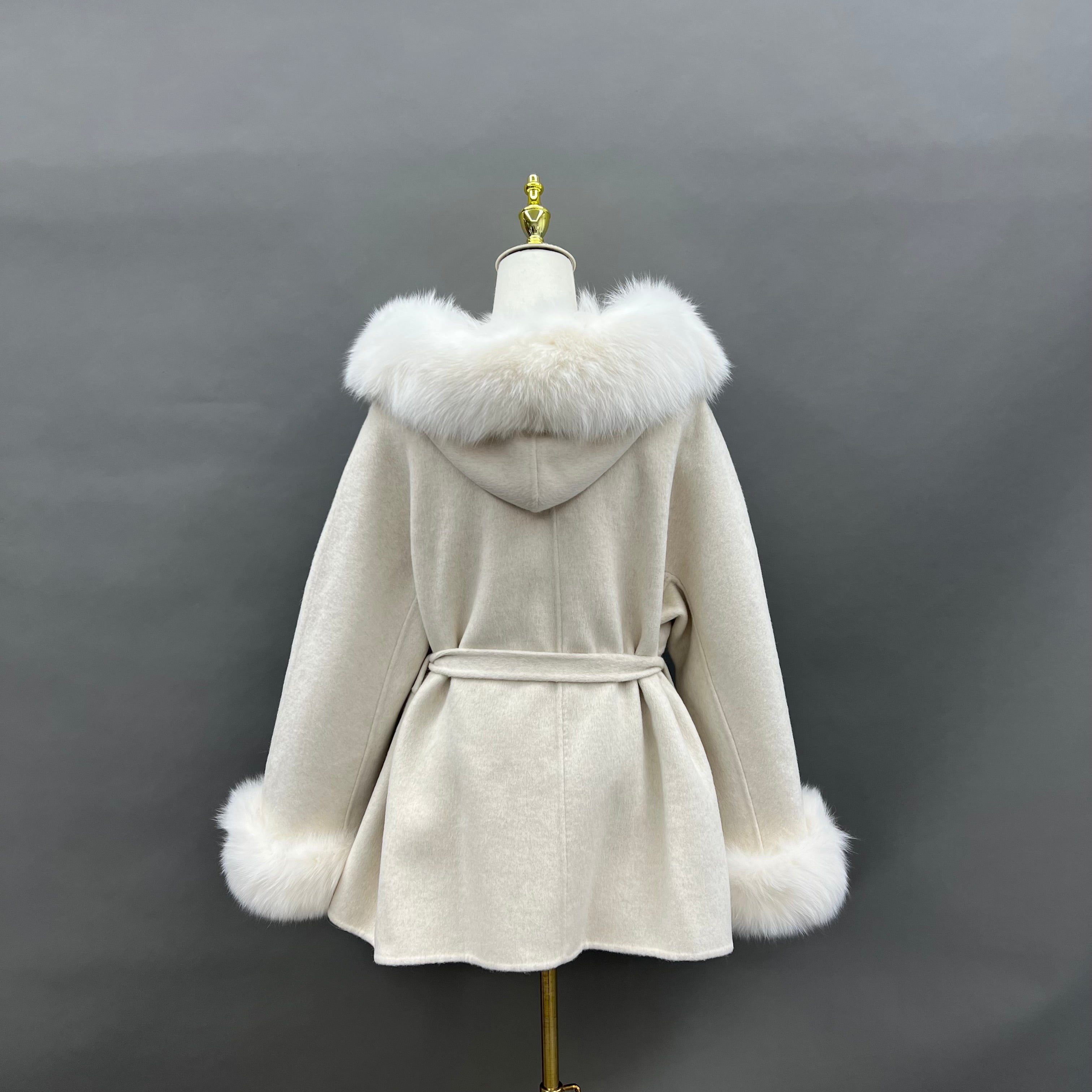 Women’s Light Gray Wool Coat with Real Fox Fur Trim – Hooded Belted Short Winter Jacket for Elegant Fashion