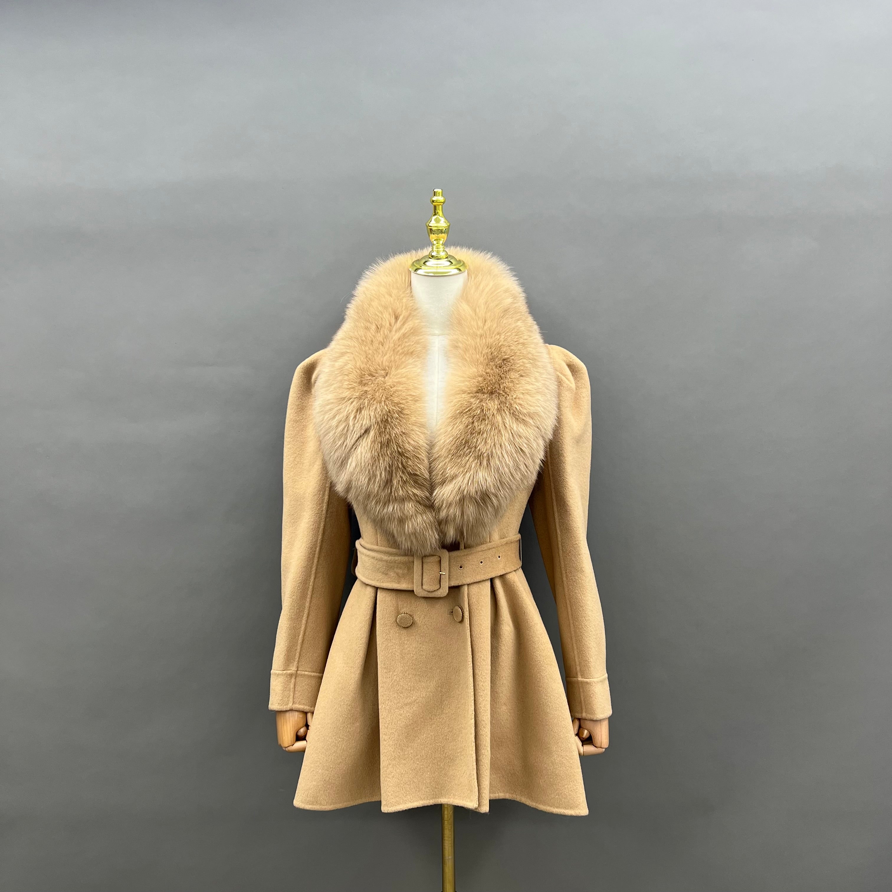 Women’s Camel Double-Faced Wool Coat with Real Fox Fur Collar – Puff Sleeve Double-Breasted Winter Jacket for Elegant Fashion Camel