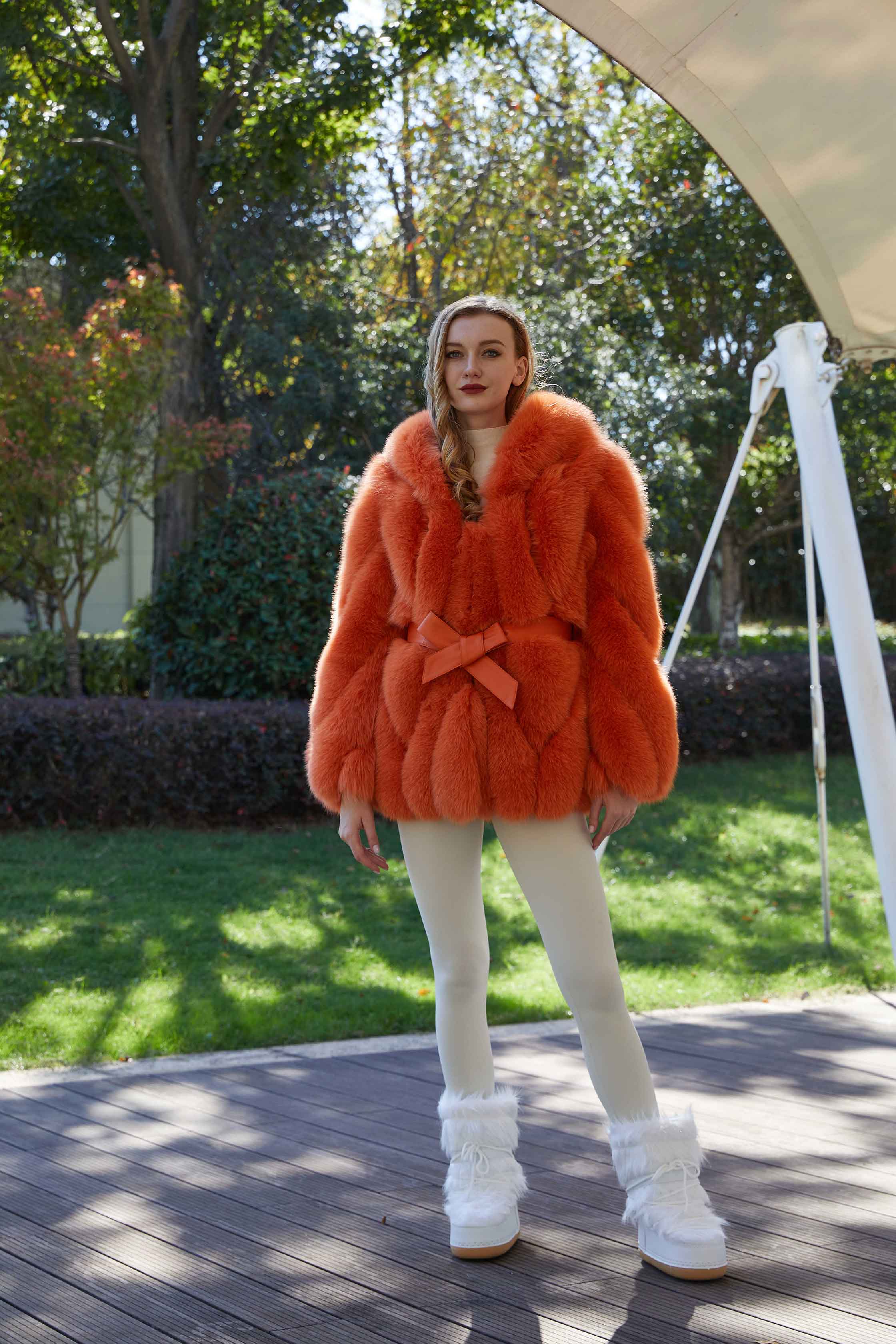 Factory Wholesale Solid Color Womens Fox Fur Thick Coat with Hood - Janefur