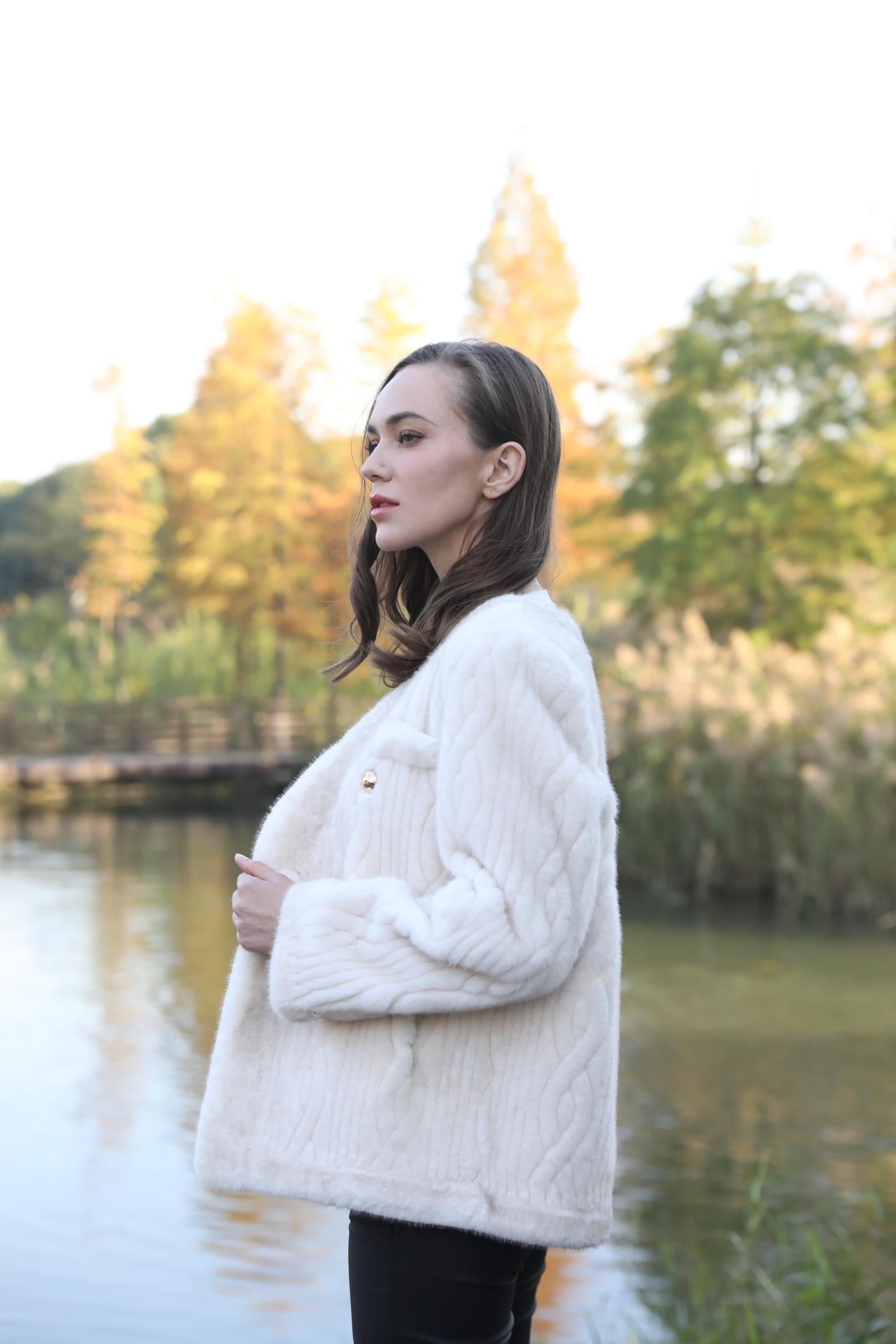Women's Metal Button V-Neck Elegant Fashion Faux Mink Jacket - Janefur