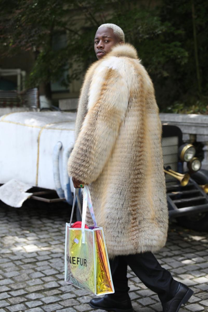 Long Fox Fur Coat with Wide Collar and Decorative Stripes - Janefur