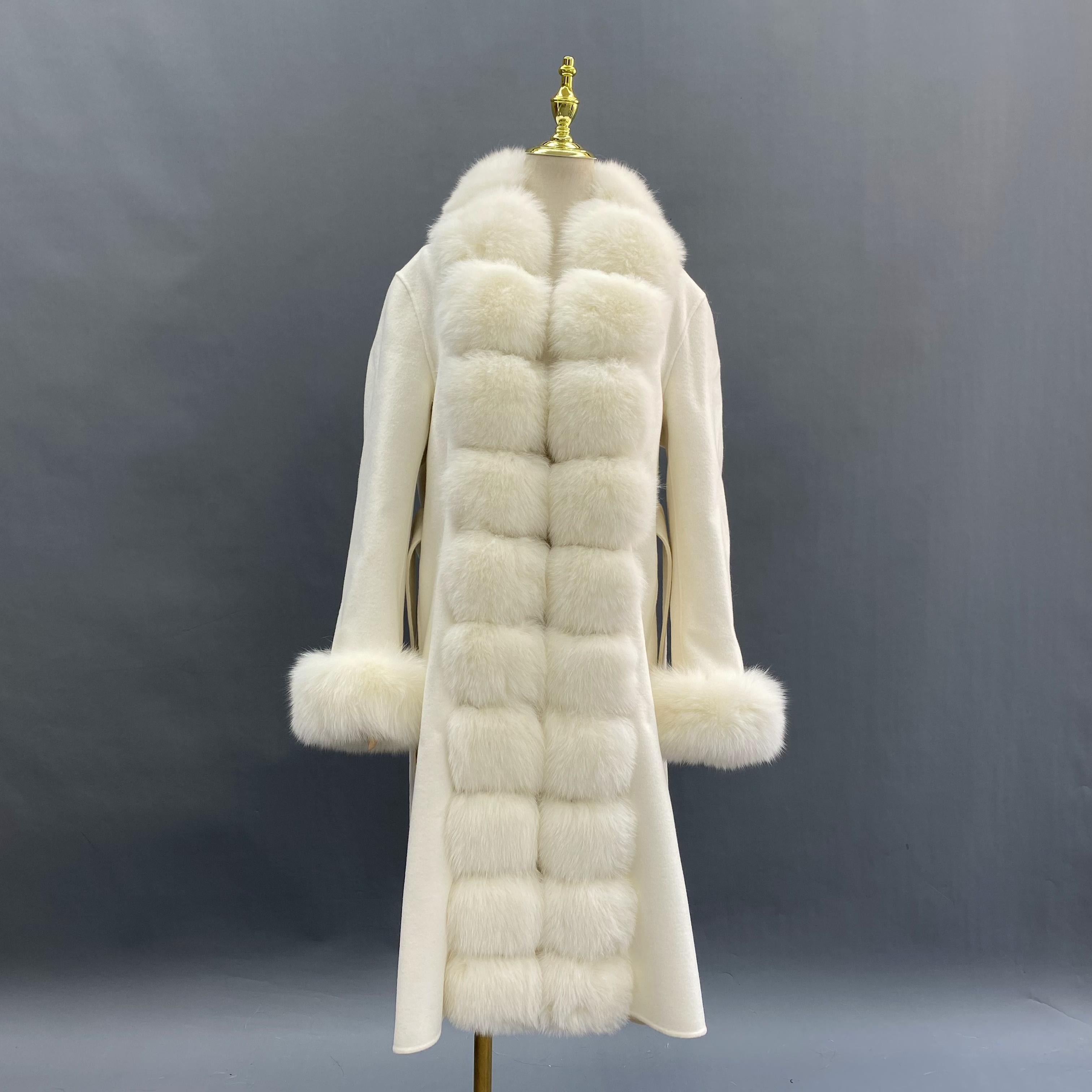Luxury Cashmere Coat with Tiered Fox Fur Trim and Cuffed Sleeves 6#Cream White