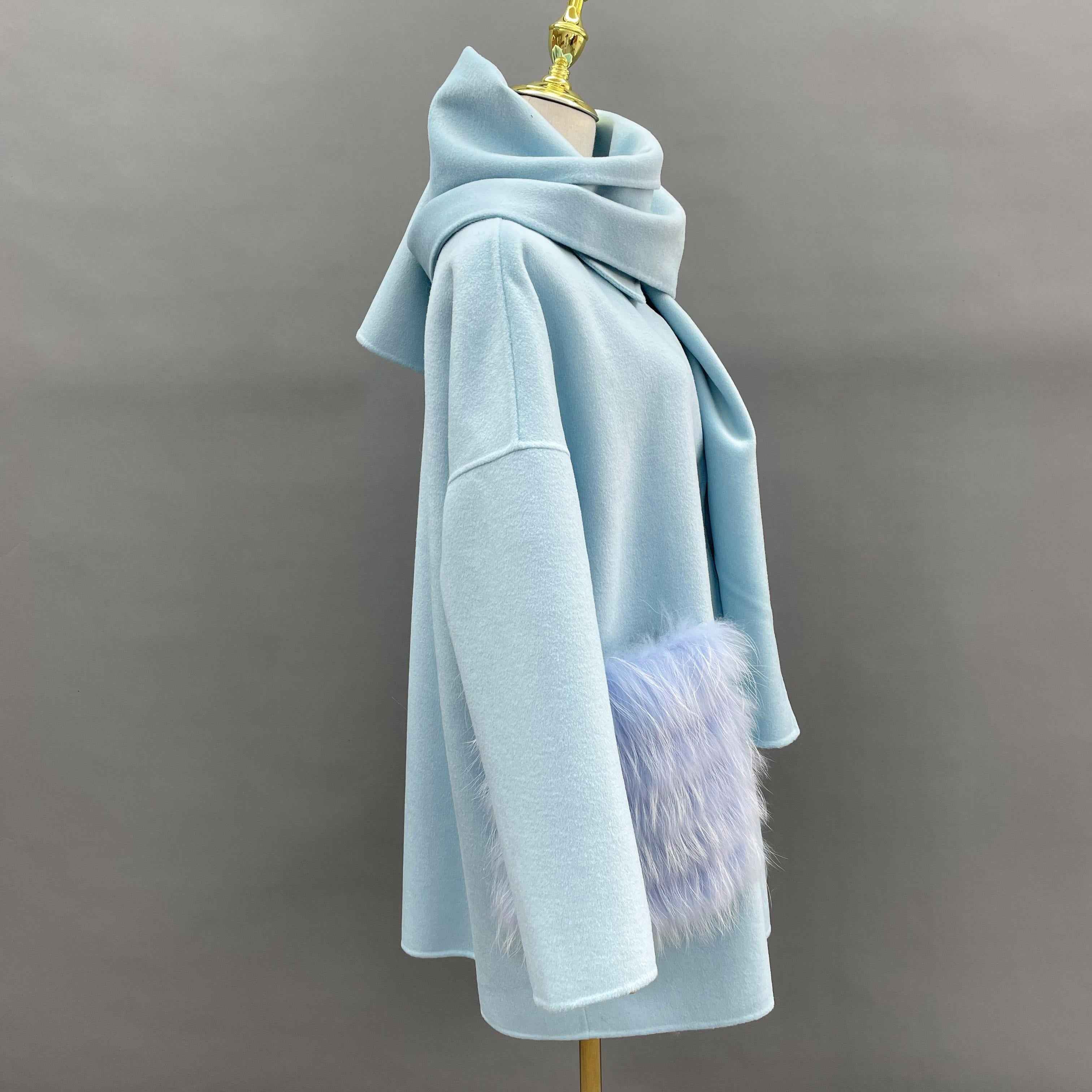 Women's Luxury Double - Faced Wool Coat with Integrated Scarf & Fox Fur Pockets, Relaxed Fit Elegant Winter Outerwear