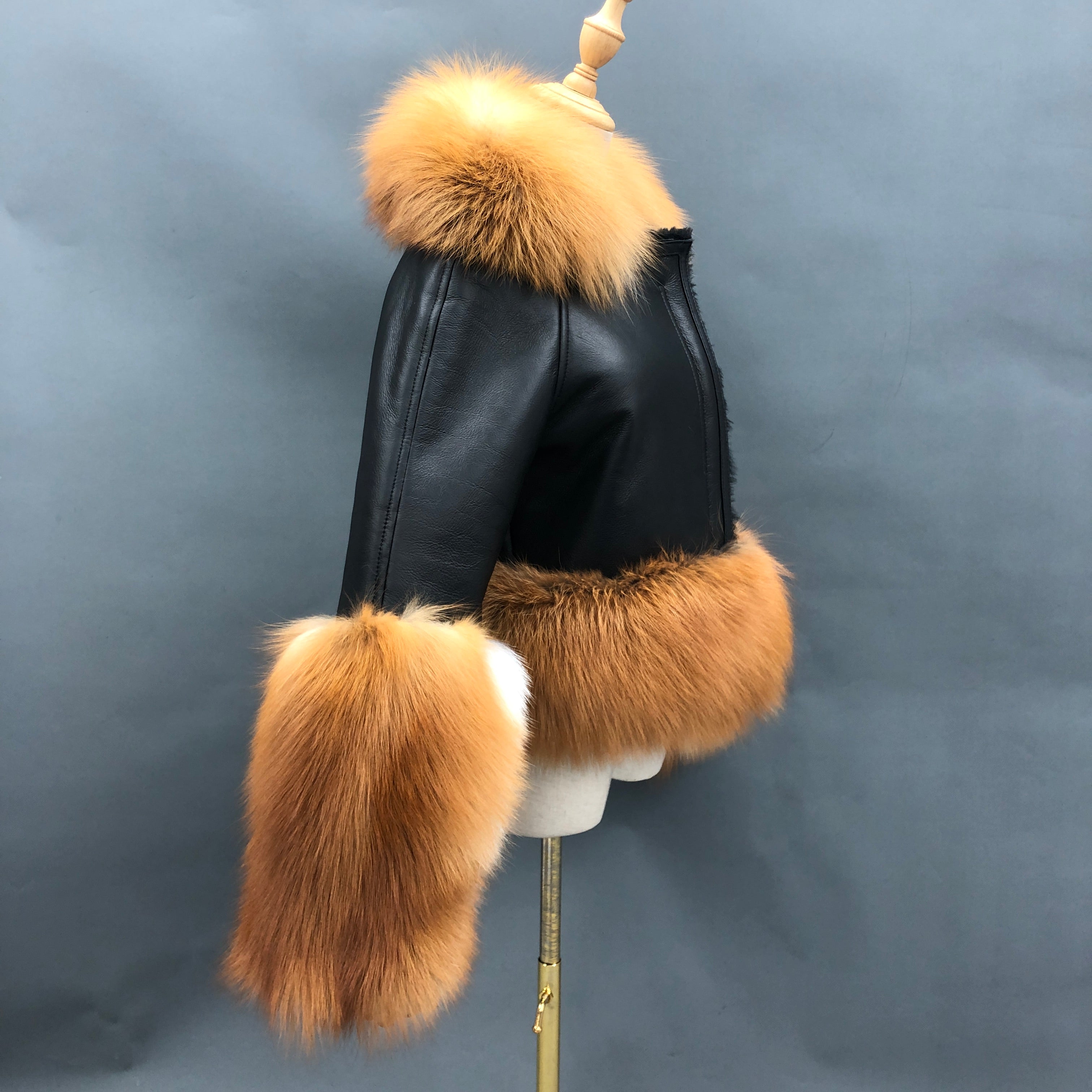 Women's Shearling Leather Jacket with Notched Lapel & Oversized Fox Fur Cuffs - Luxe Winter Outerwear