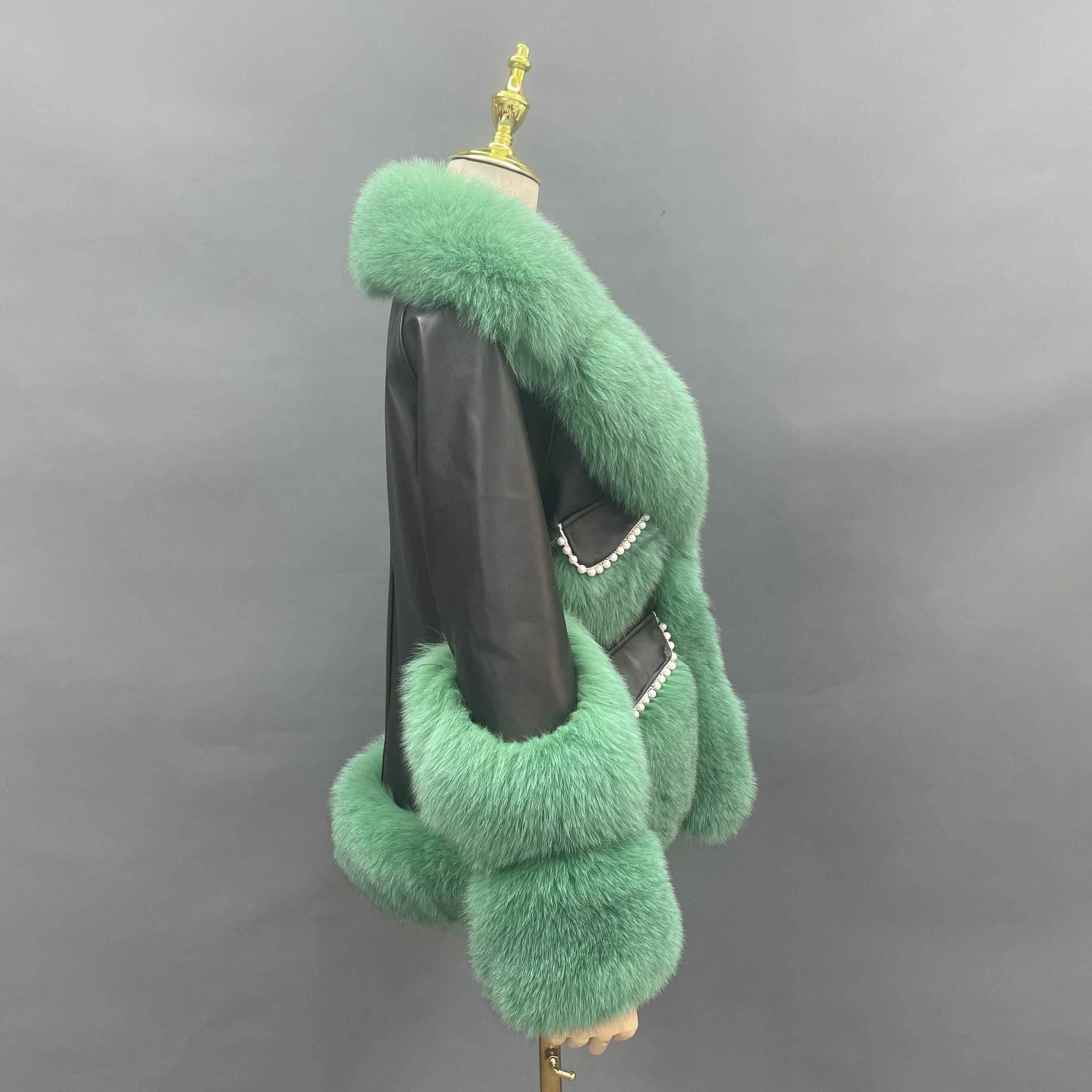 Women’s Black Leather Jacket with Emerald Green Fox Fur Trim – Notch Lapel Coat with Pearl Detail for Luxury Winter Fashion