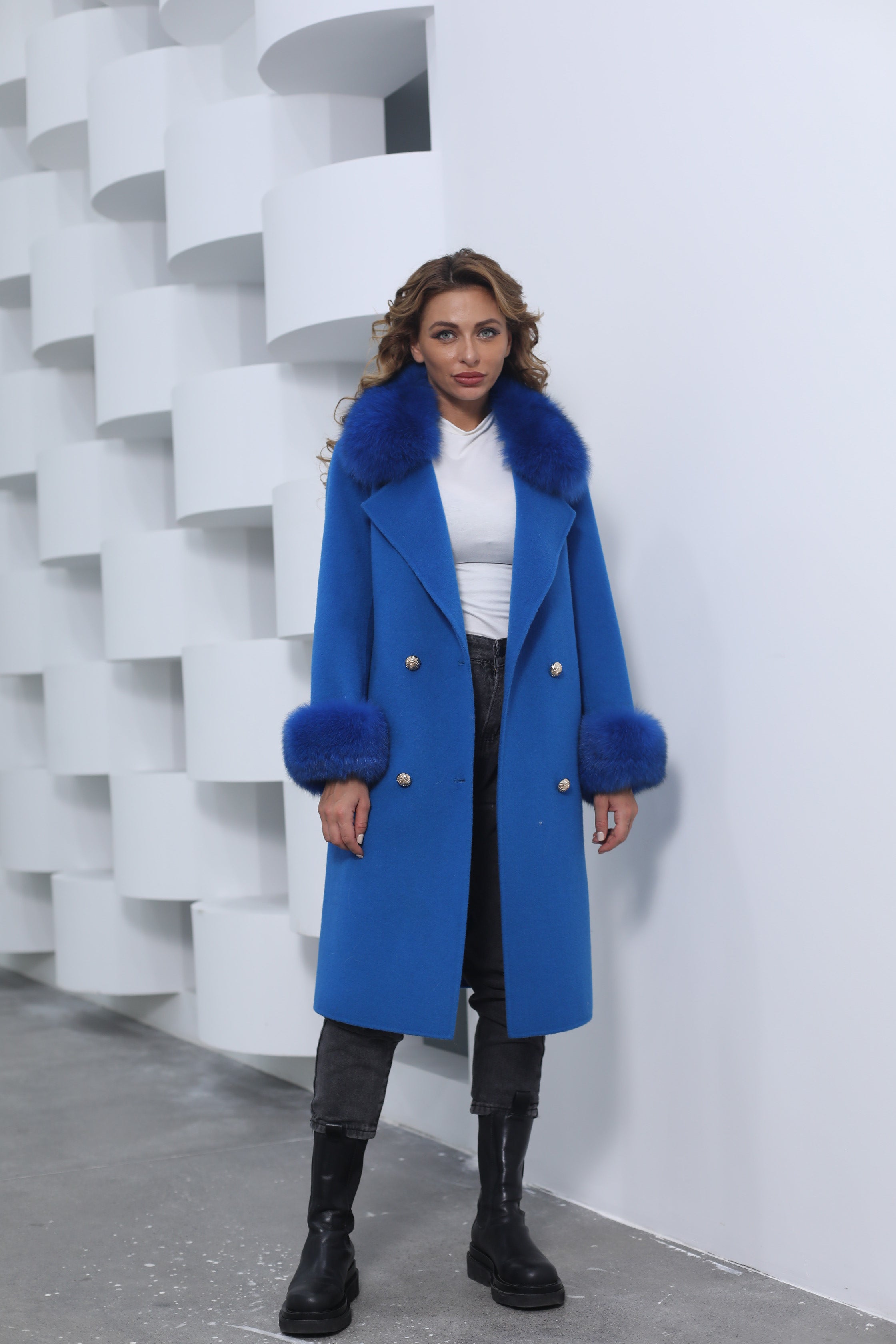 Women's Long Cashmere Coat With Fox Fur Collar And Belt - Janefur