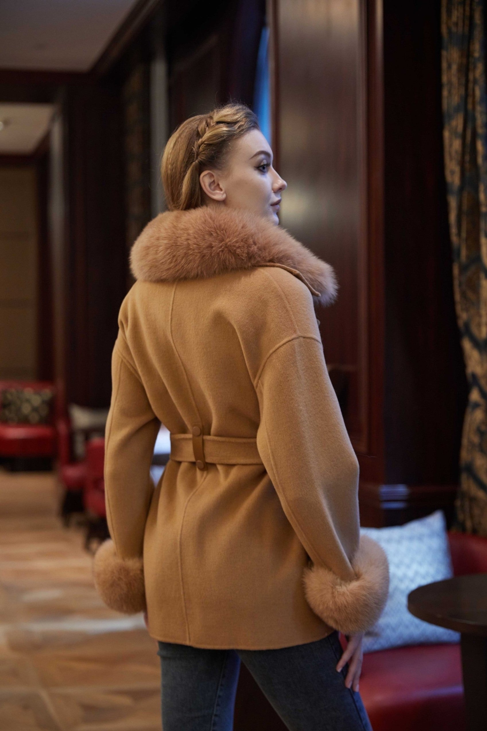 Trendy New Style Fox Fur Collar Short Cashmere Coat For Women - Janefur