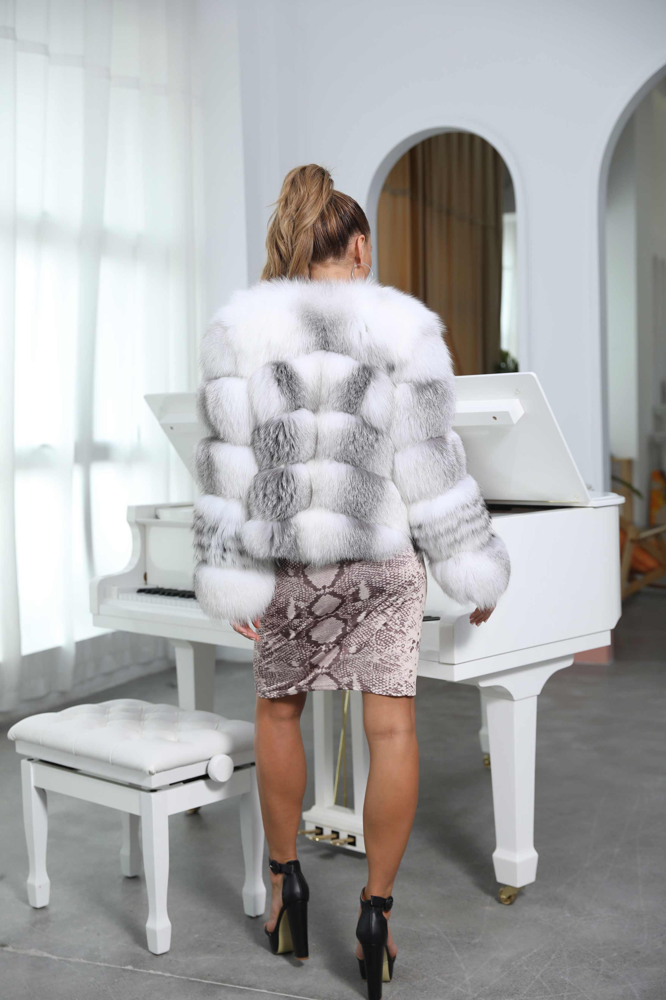 Winter Fox Fur Coat Cross Fox Sleeve Gradient Real Fox Fur Coat - Janefur
