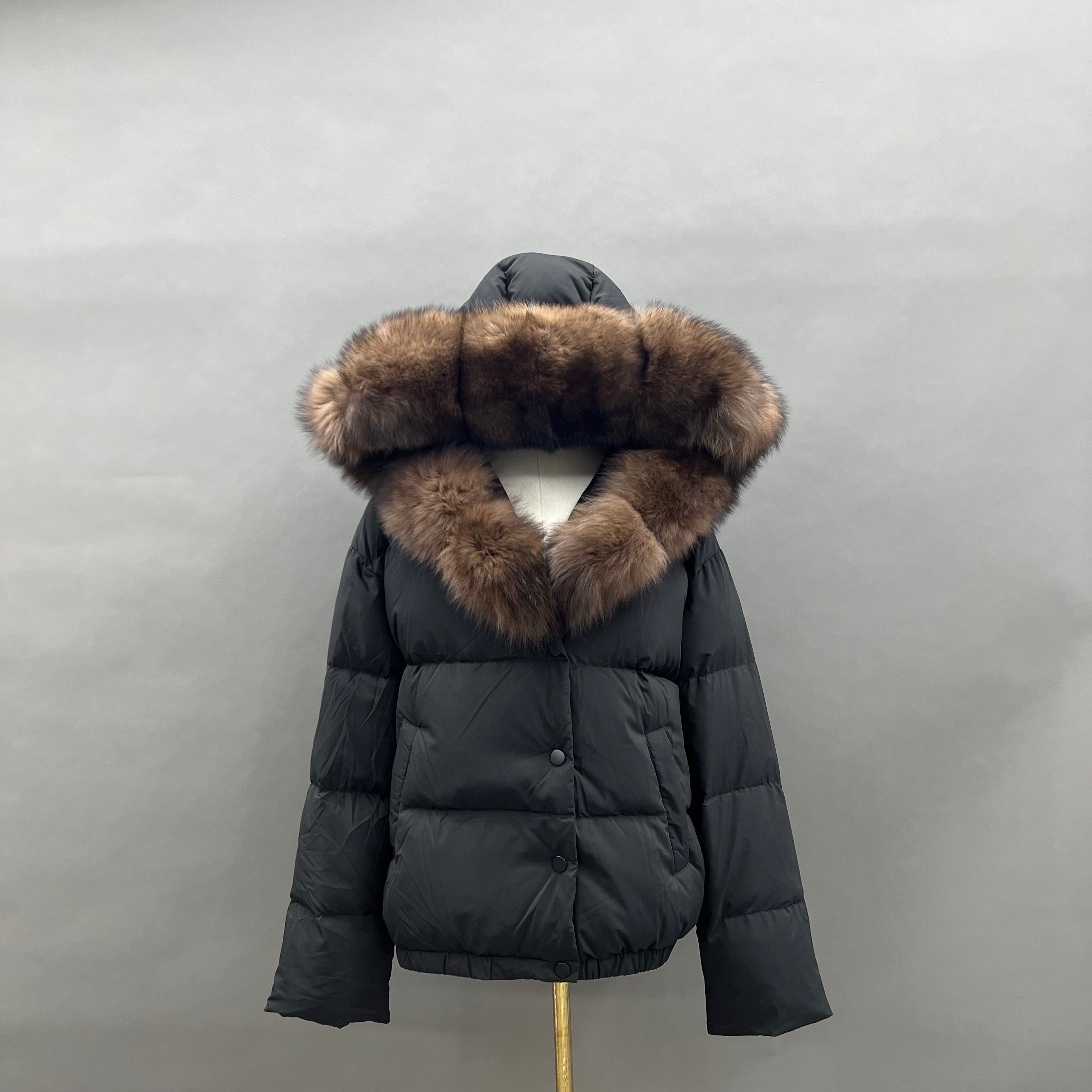 Women’s Brown Down Jacket with Real Fox Fur Hood – Short Puffer Winter Coat for Elegant Fashion 2#Black