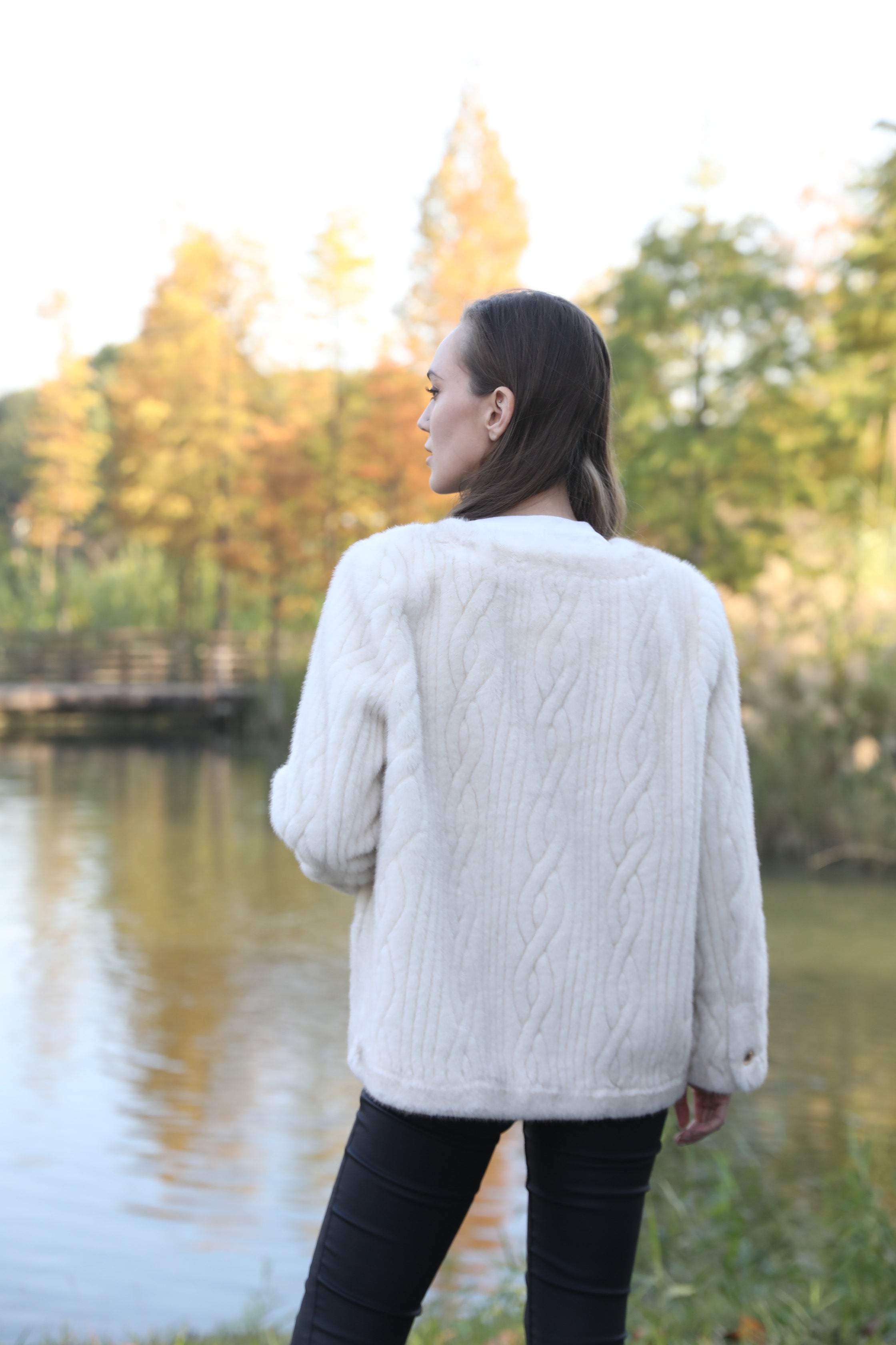 Women's Metal Button V-Neck Elegant Fashion Faux Mink Jacket - Janefur