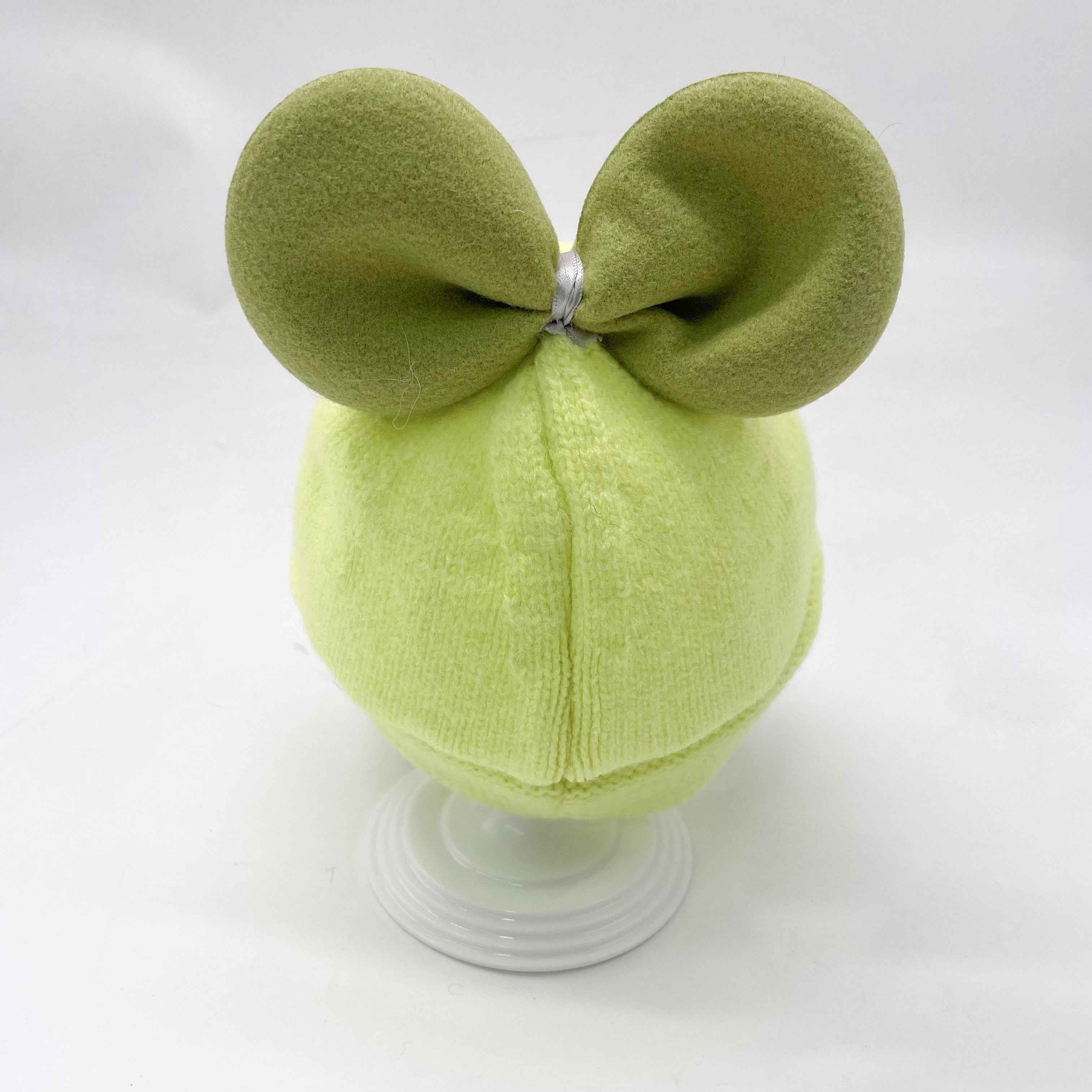 Girls' Lime Green Knit Beanie with Large Bow – Cute Winter Hat for Kids, Stylish & Warm