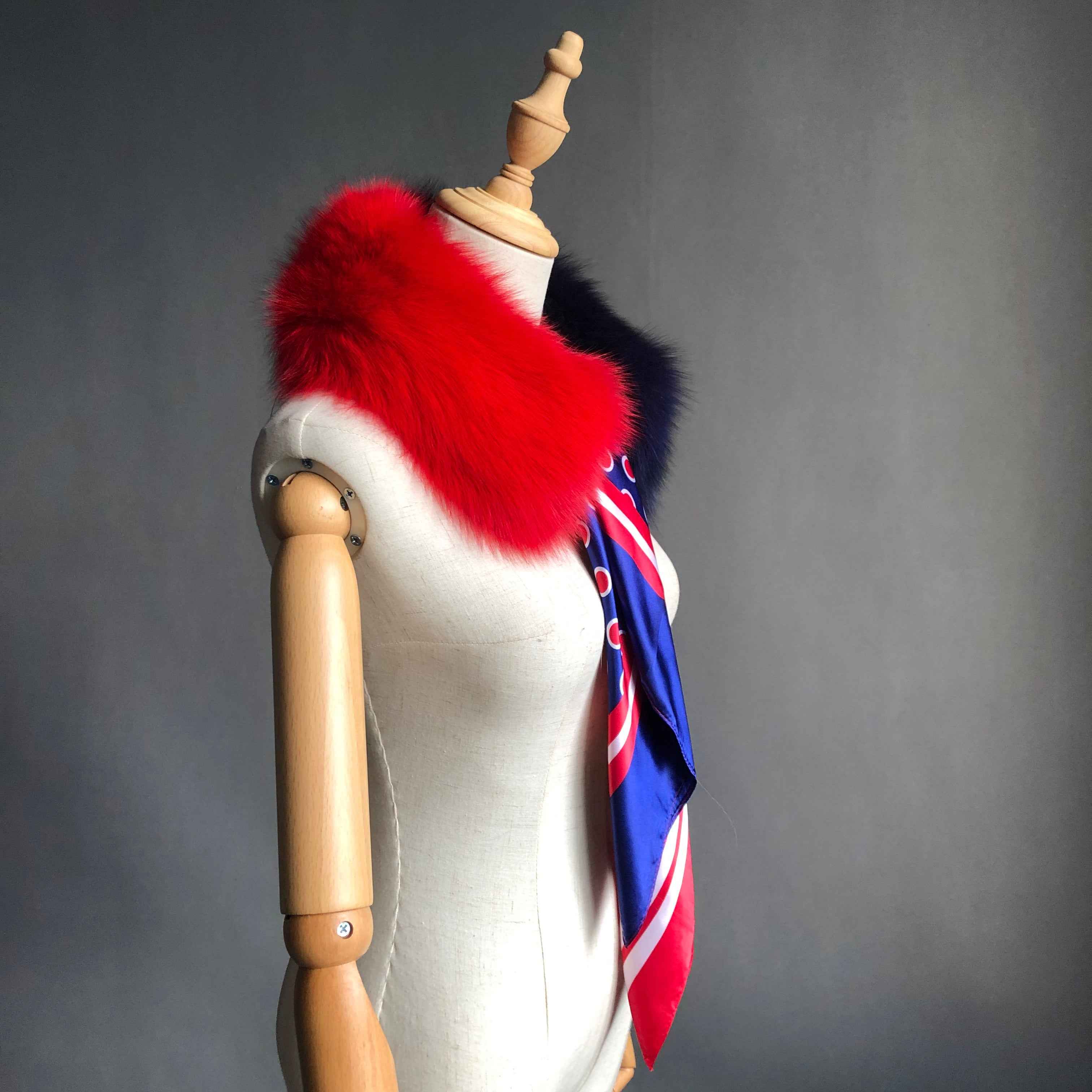 Women's Luxurious Color-Block Fox Fur Small Square Collar with Printed Silk Scarf - Fashion Accessory