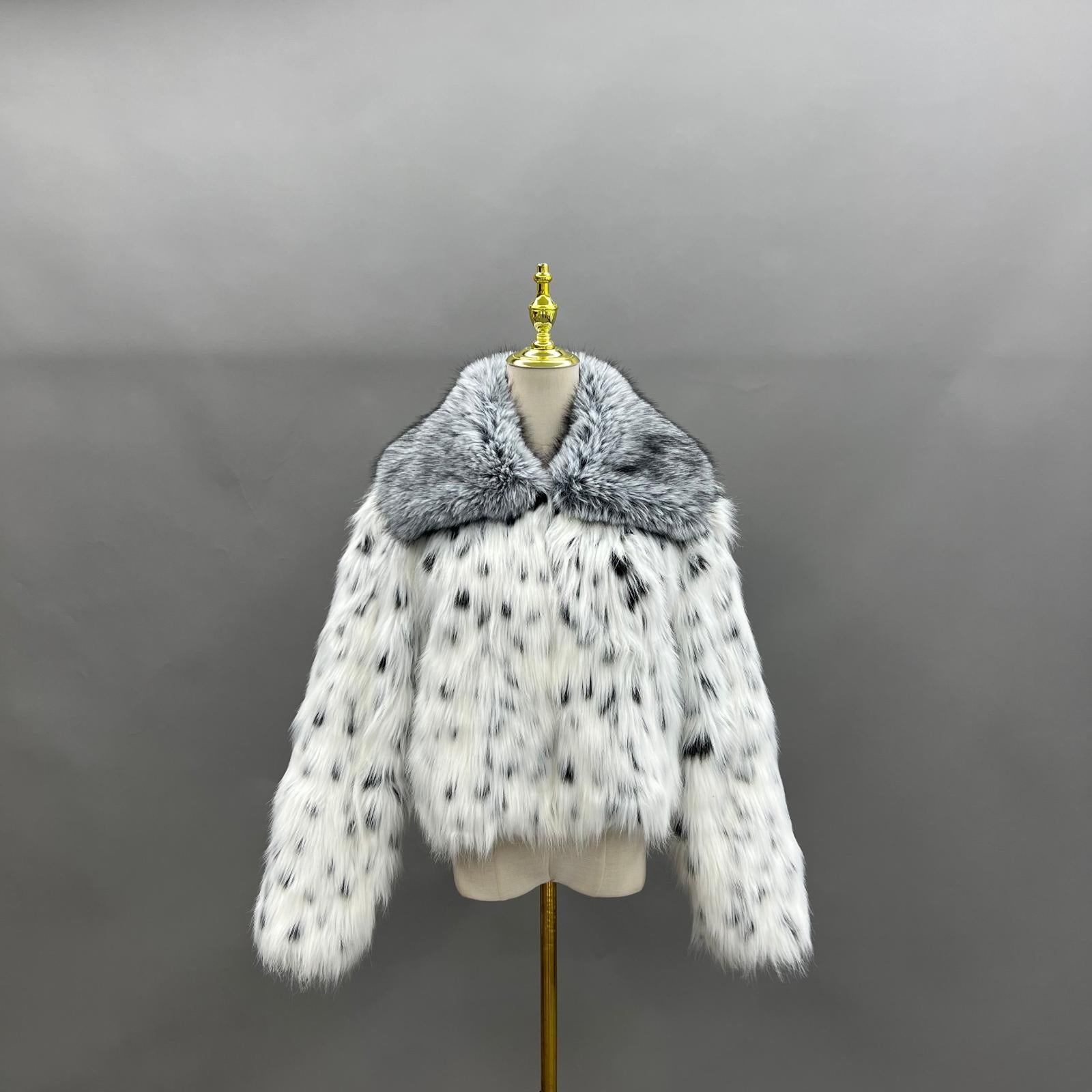 Eco Friendly Fur Coat Women's Avant Garde Lapel Leopard Pattern Short Faux Fur Outerwear Jacket - Janefur