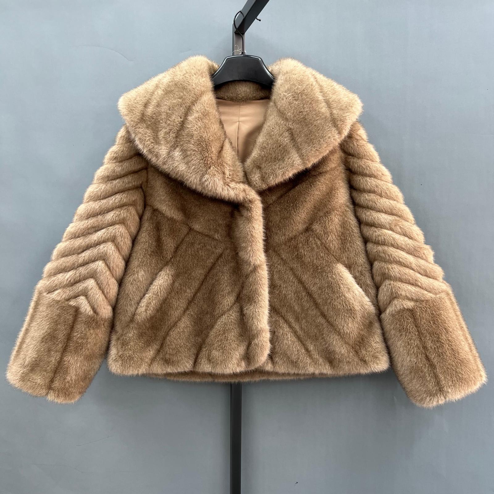 Women's New Navy collar Segmented Faux Mink Coat Fashionable Trend - Janefur