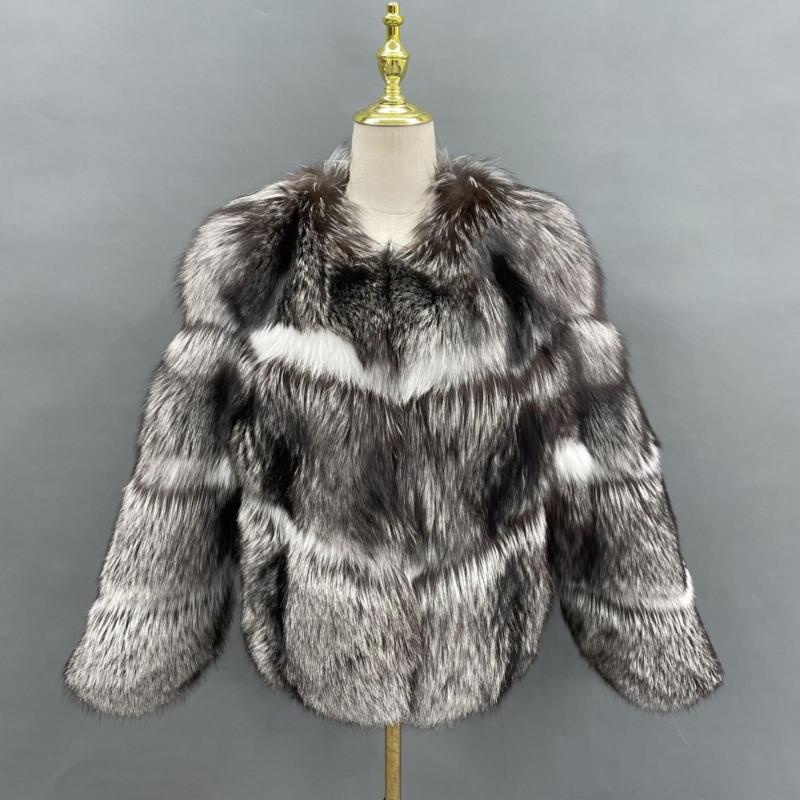Luxury Winter Women's Crewneck Silver Fox Coat - Janefur