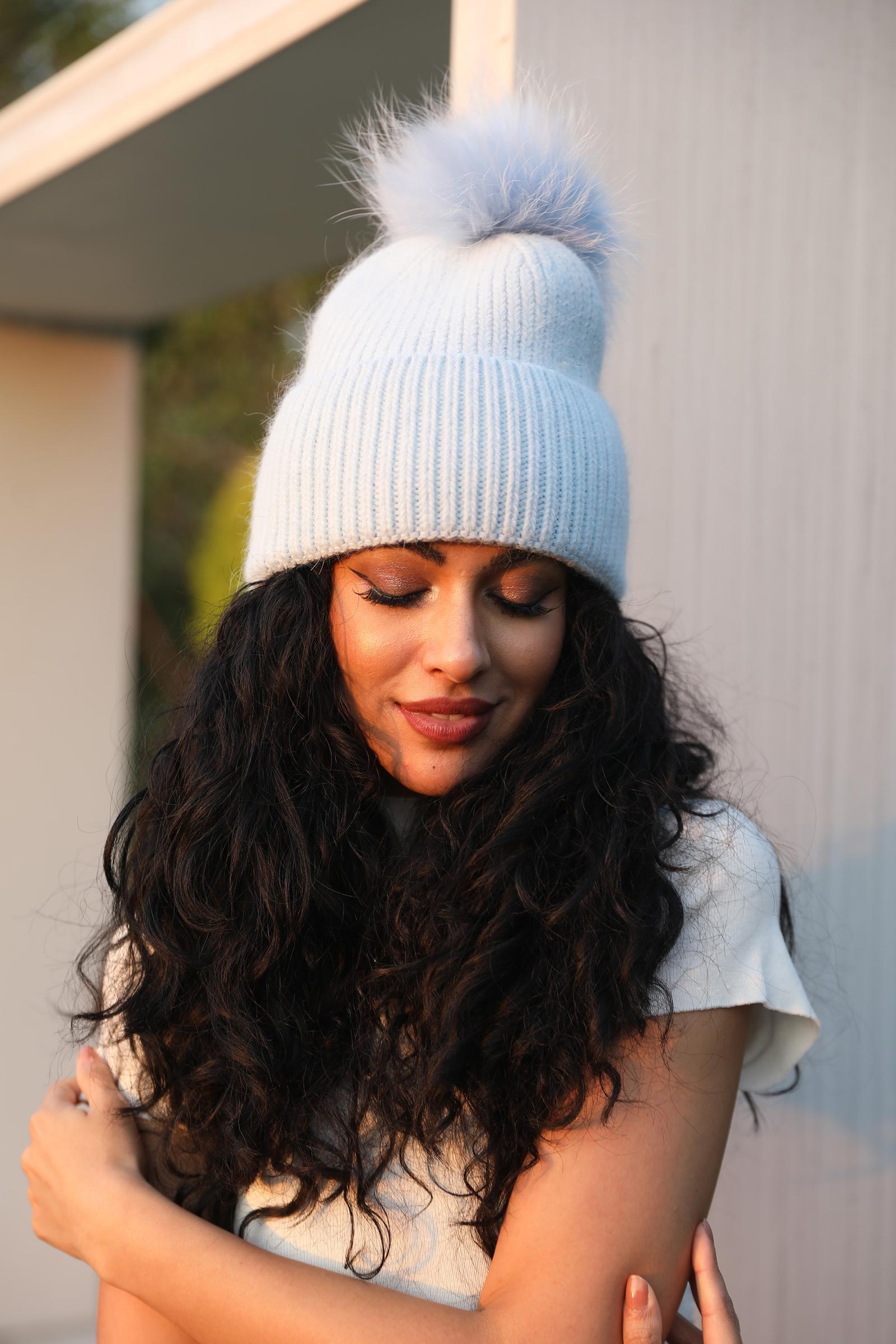 Women's Fashion Thin Striped Rabbit Fur Pom Pom Hat - Janefur