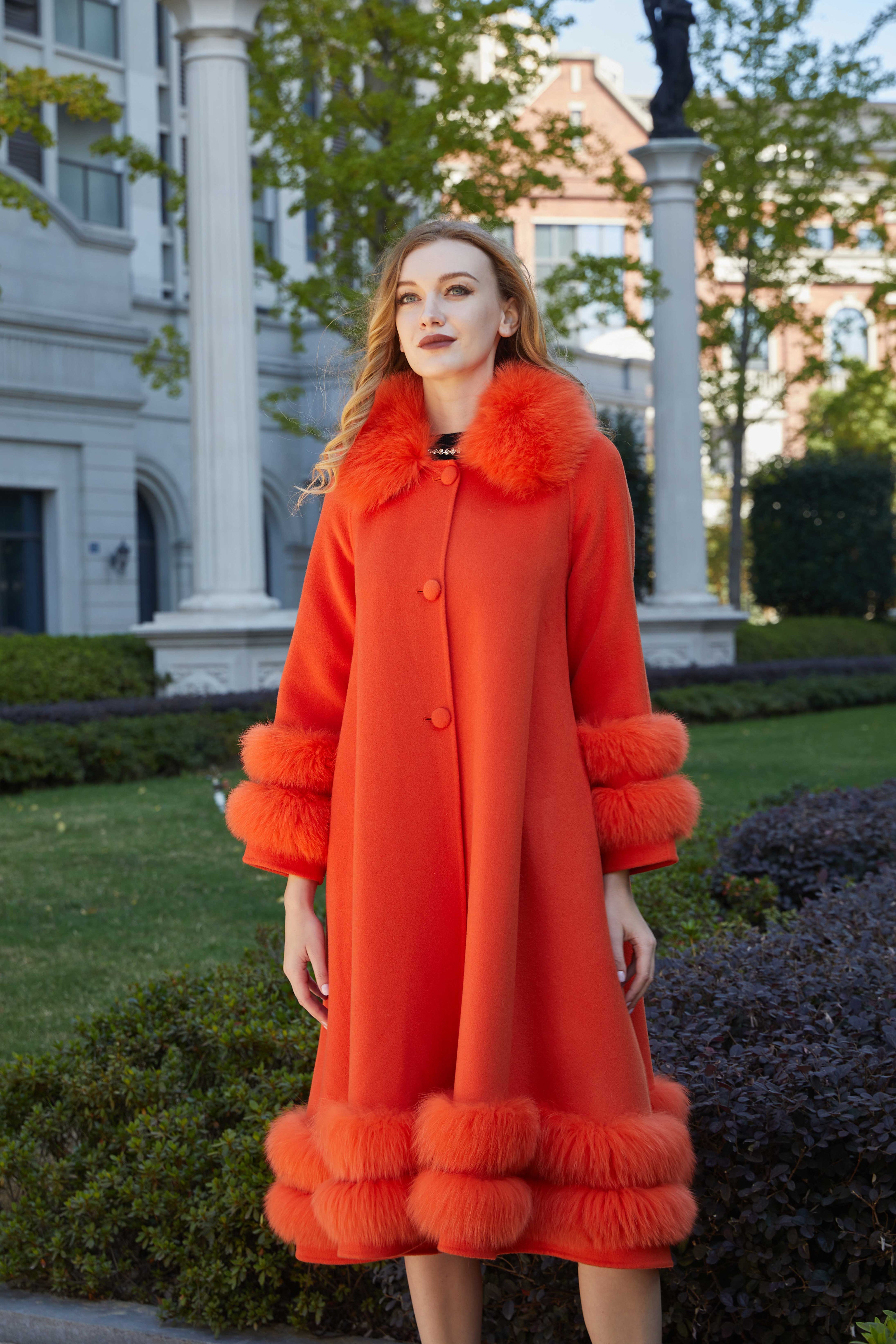 Women's Double Sided Cashmere Coat with Two Sections of Fur Collar at Hem and Cuffs
