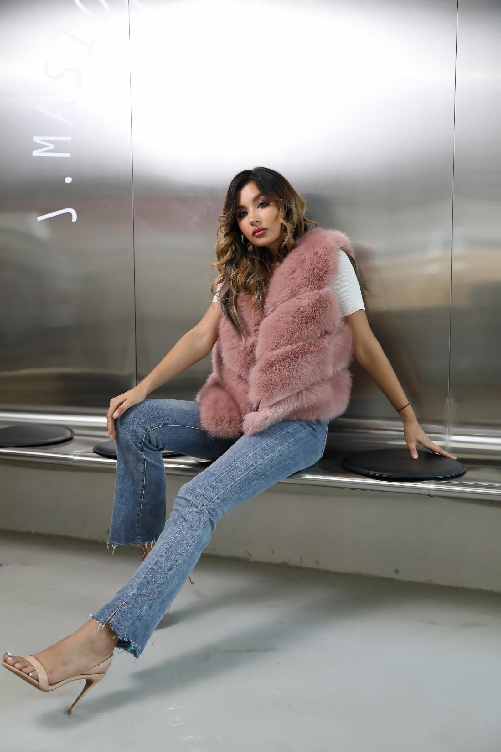 Women's Spring and Autumn Diagonal Striped Faux Fur Vest Solid Color Eco Fur Waistcoat - Janefur