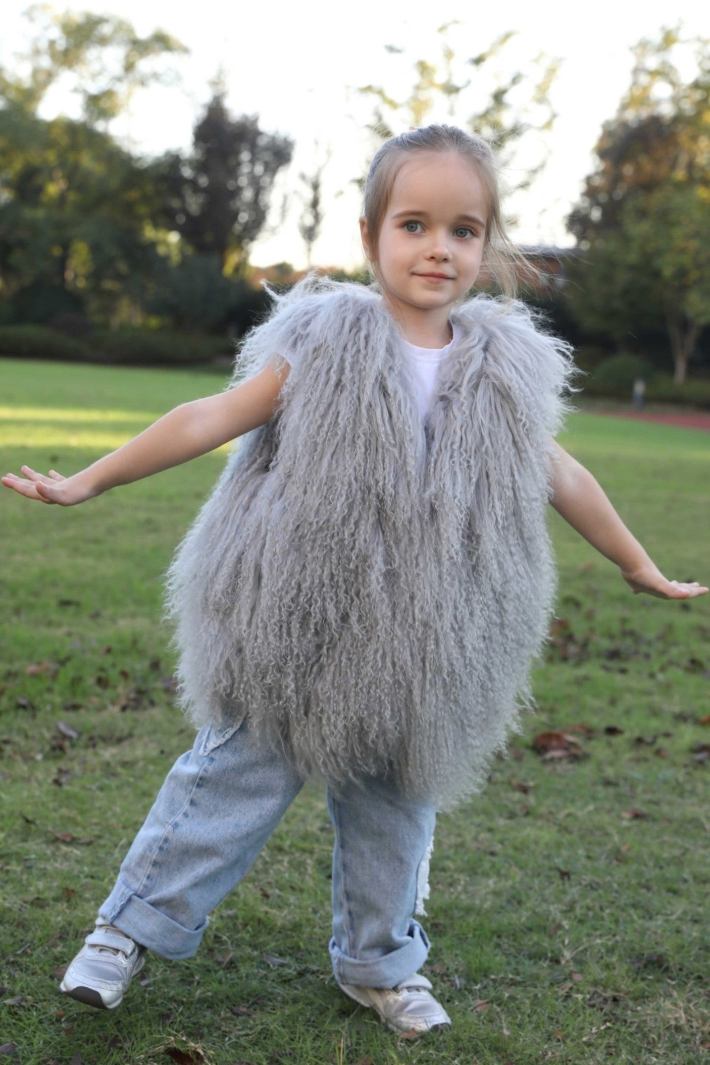 New Solid Color Children's Autumn and Winter Mongolian Lamb Fur Vest Soft and Comfortable - Janefur