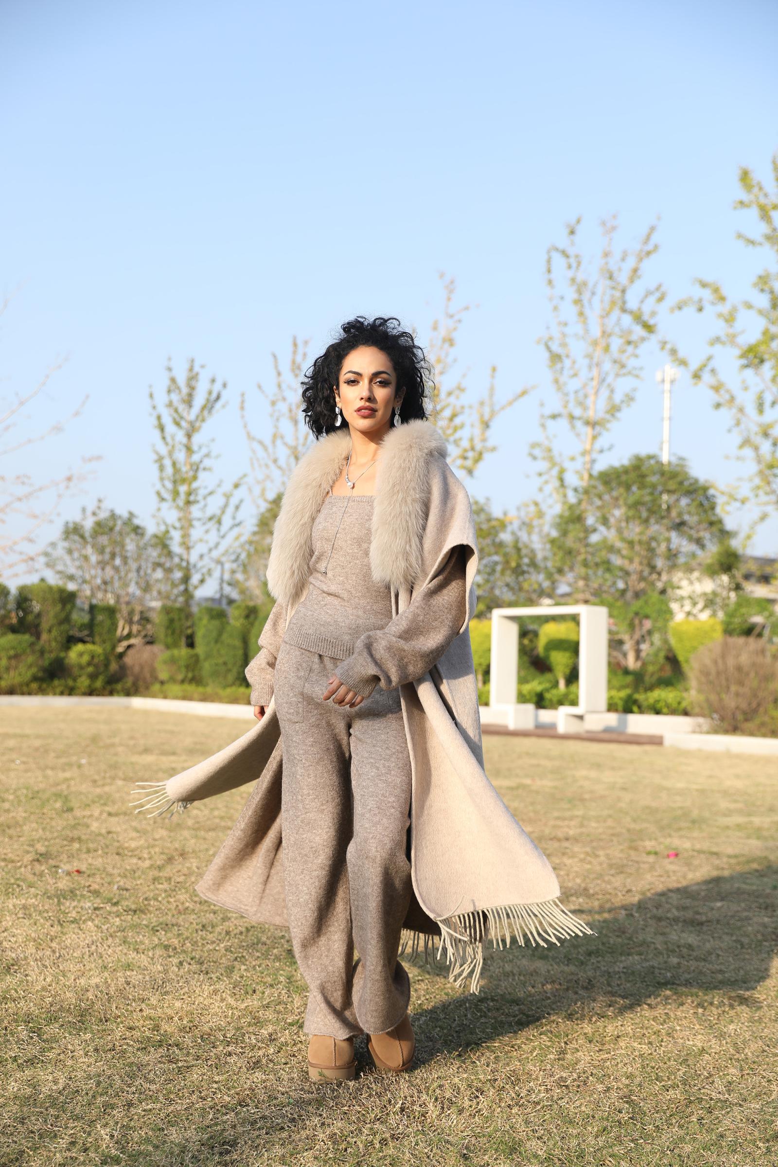 Double-Faced Cashmere Cape Coat for Women with Chic Fringe Double-Faced Wool Shawl Coat - Janefur