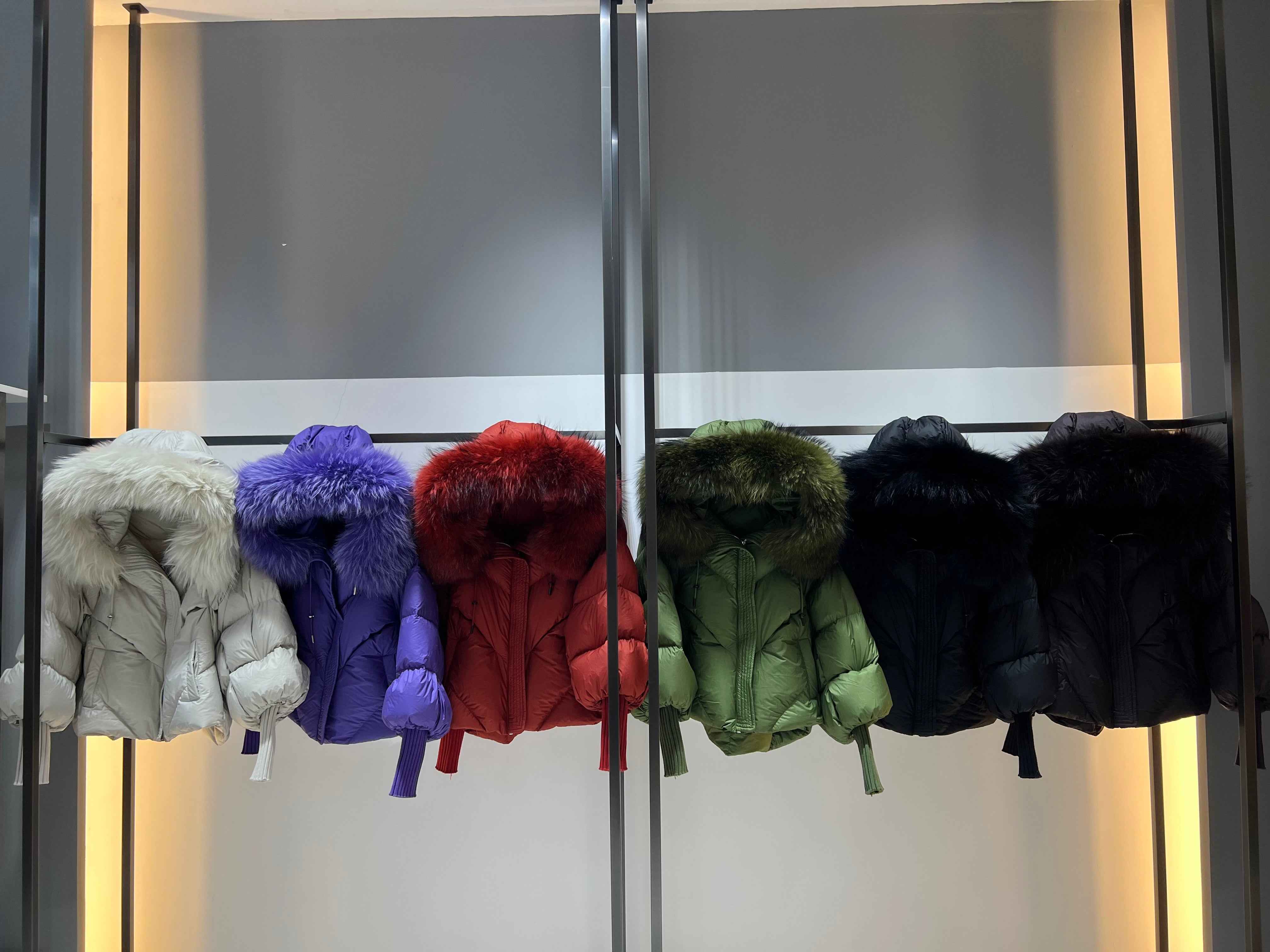 Women's Puffer Down Jacket with Raccoon Fur Trimmed Hood and Elastic - Extended Sleeves