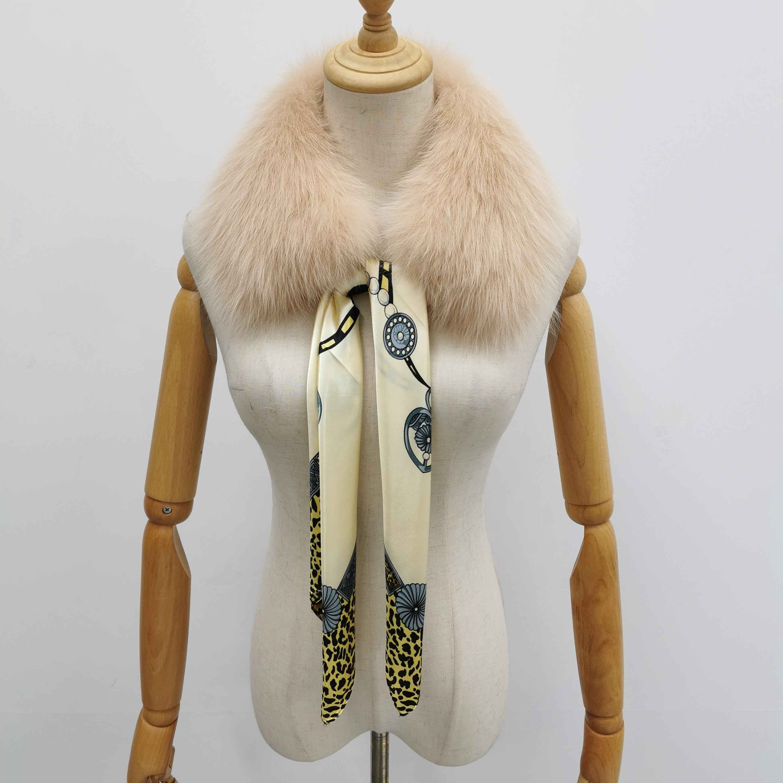 Women's Luxurious Fox Fur Small Square Collar with Printed Silk Scarf - Fashion Accessory 11#Beige F