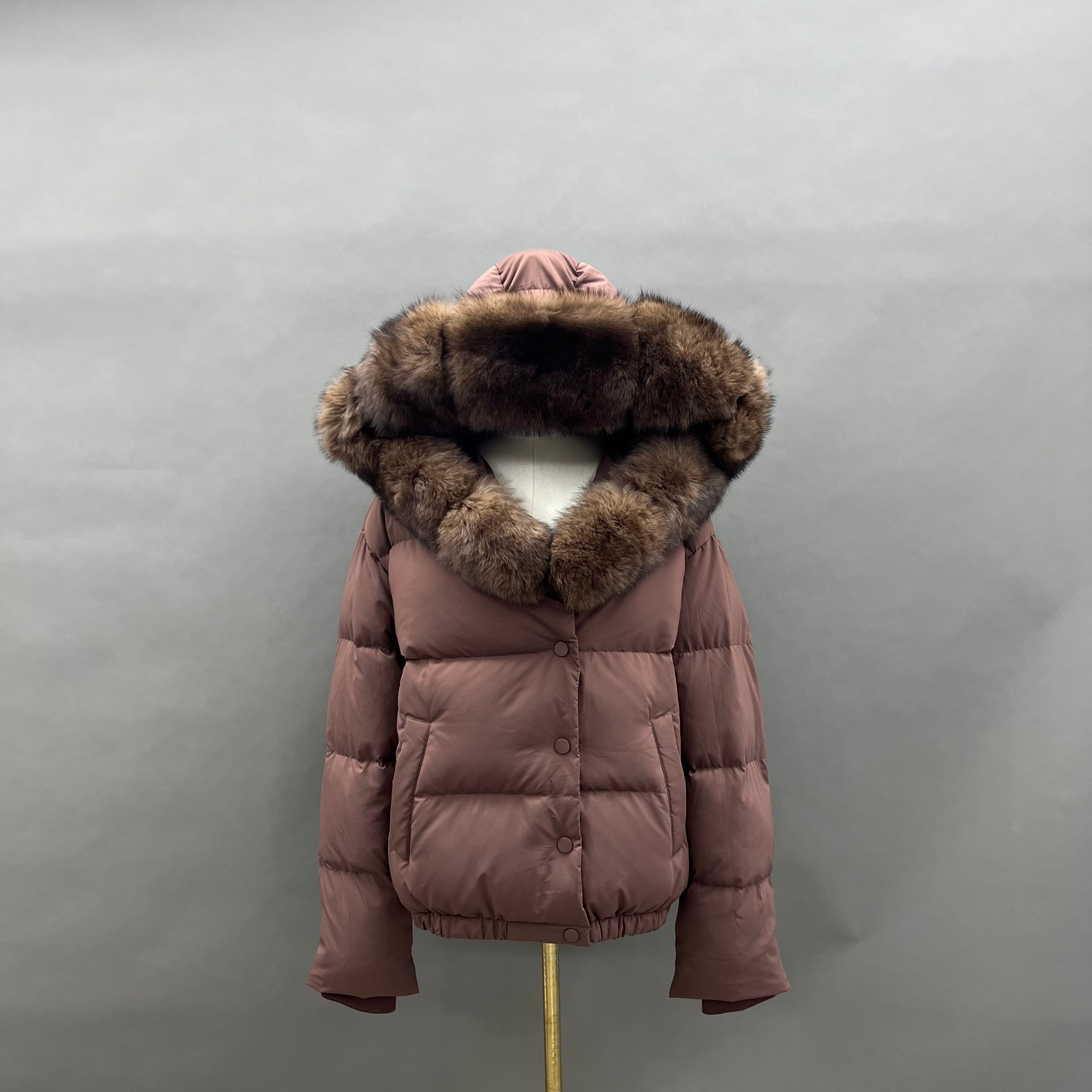Women’s Brown Down Jacket with Real Fox Fur Hood – Short Puffer Winter Coat for Elegant Fashion 1#Brown